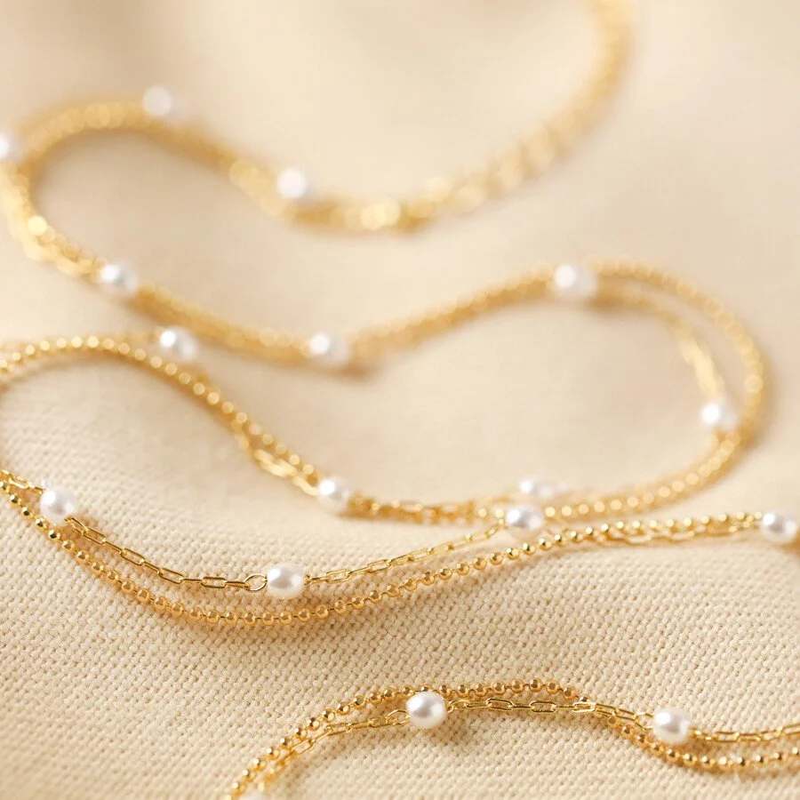 tiny-seed-pearl-layered-chain-necklace-gold-0v8a3815-900x900.jpeg