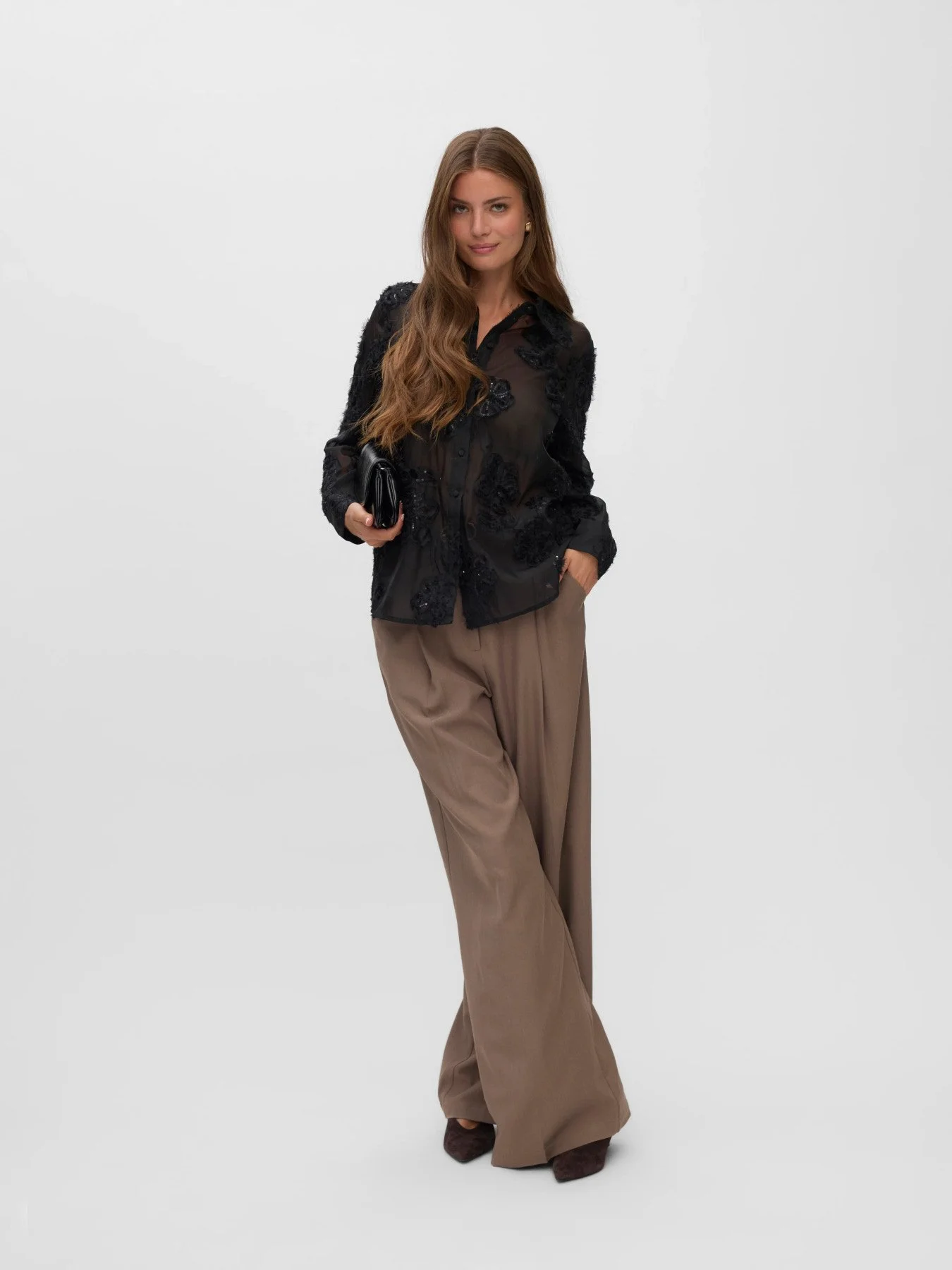 F_10356526_M_5161424_Front_1.jpg