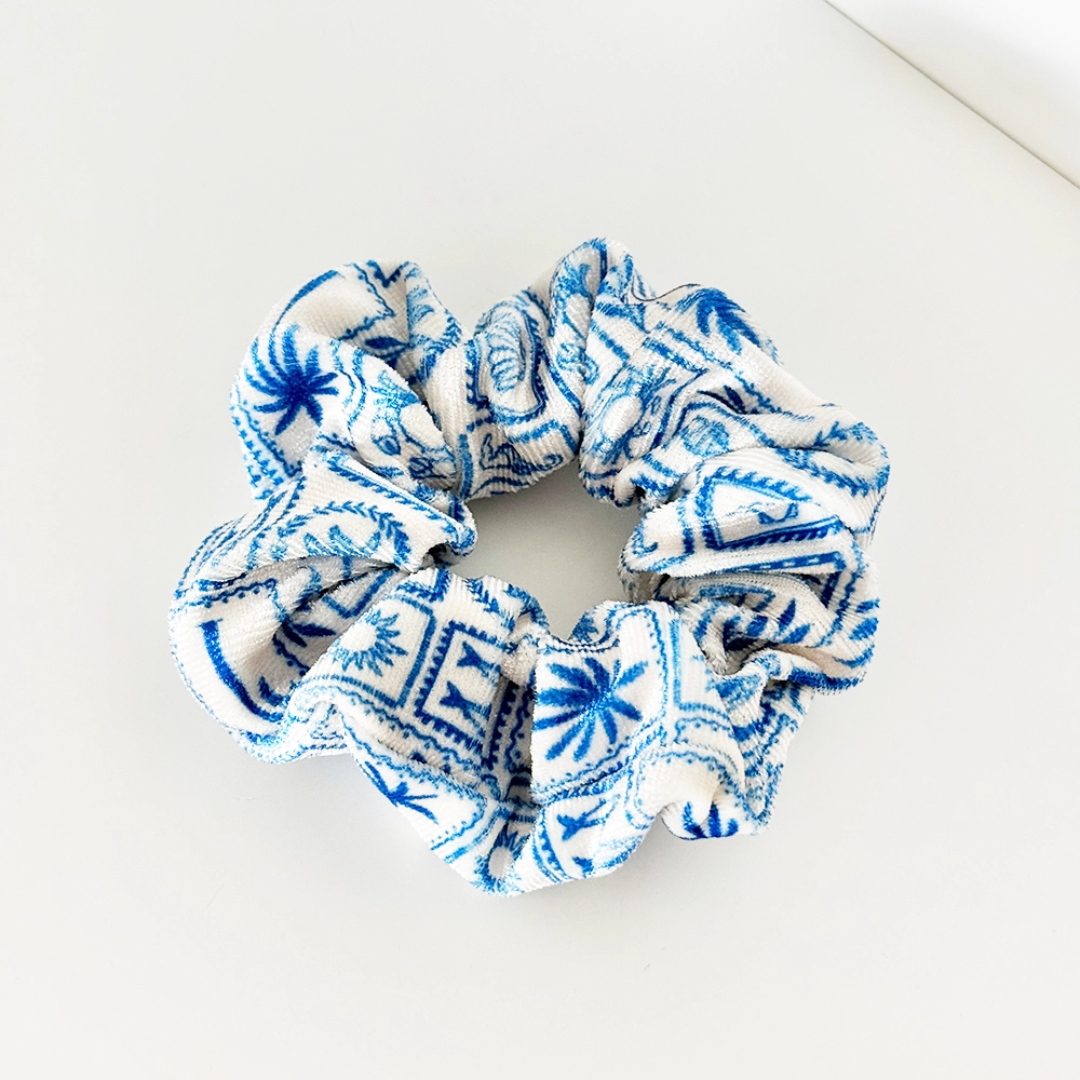 Malibua Drive Scrunchie.png