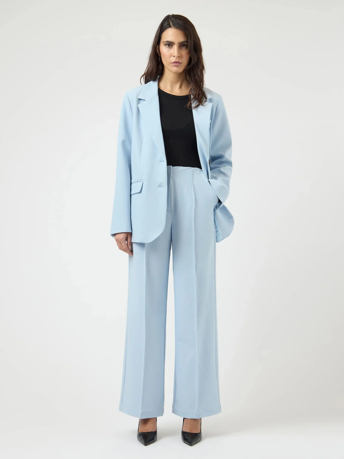 F_26028141_M_4992493_Front Full.jpg