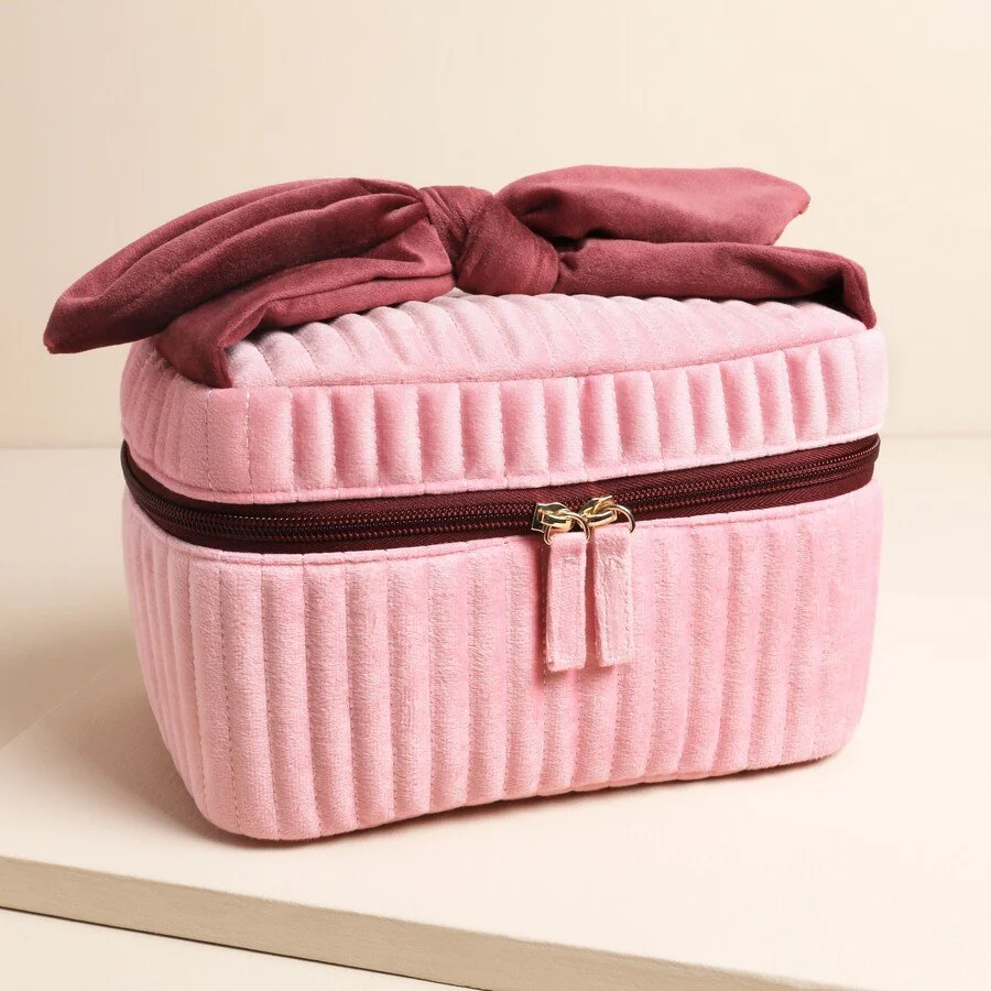 pale-pink-red-velvet-bow-vanity-makeup-bag-80388-4x3a0358-copy-900x900.jpeg