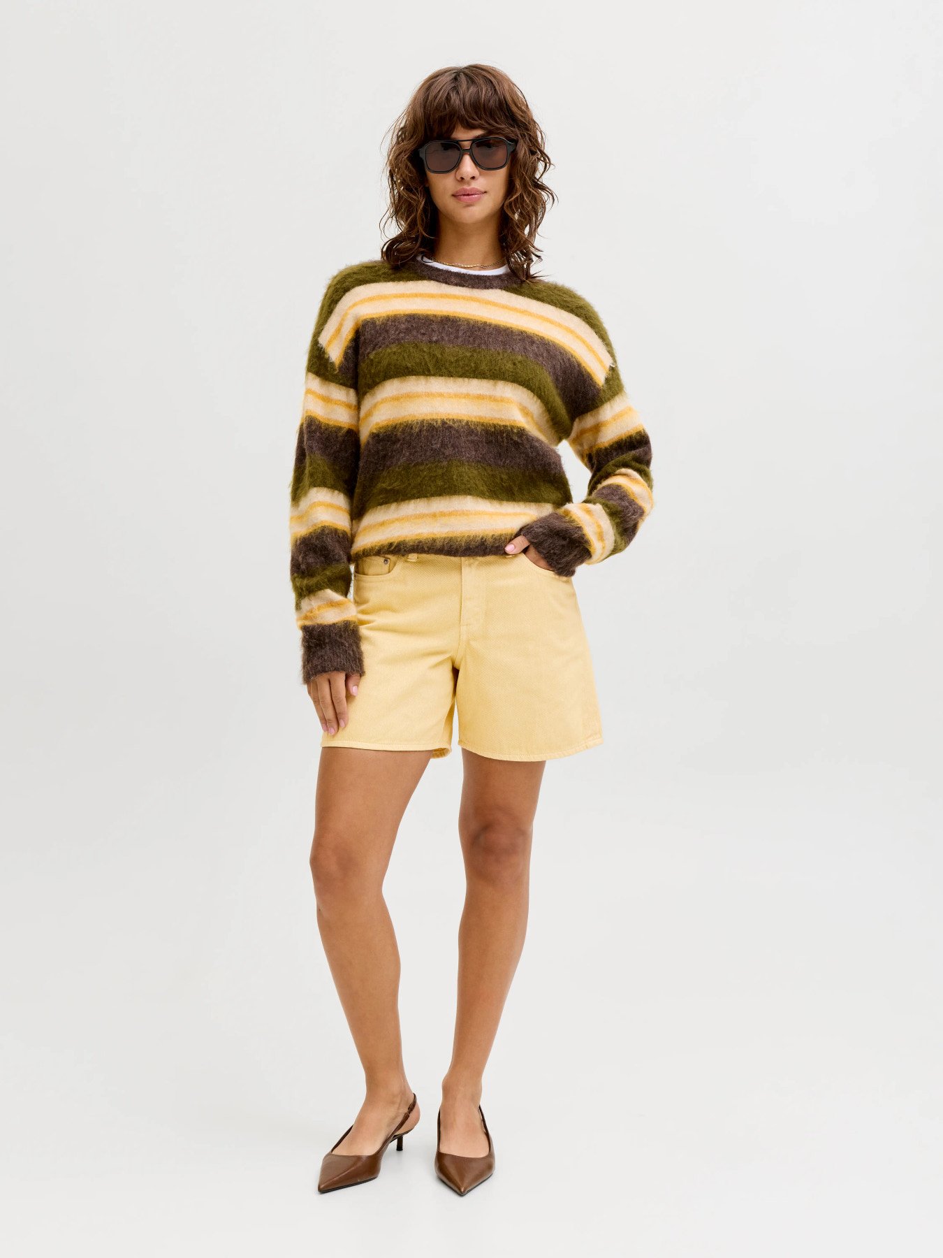 F_12292460_M_5019038_Front Full.jpg