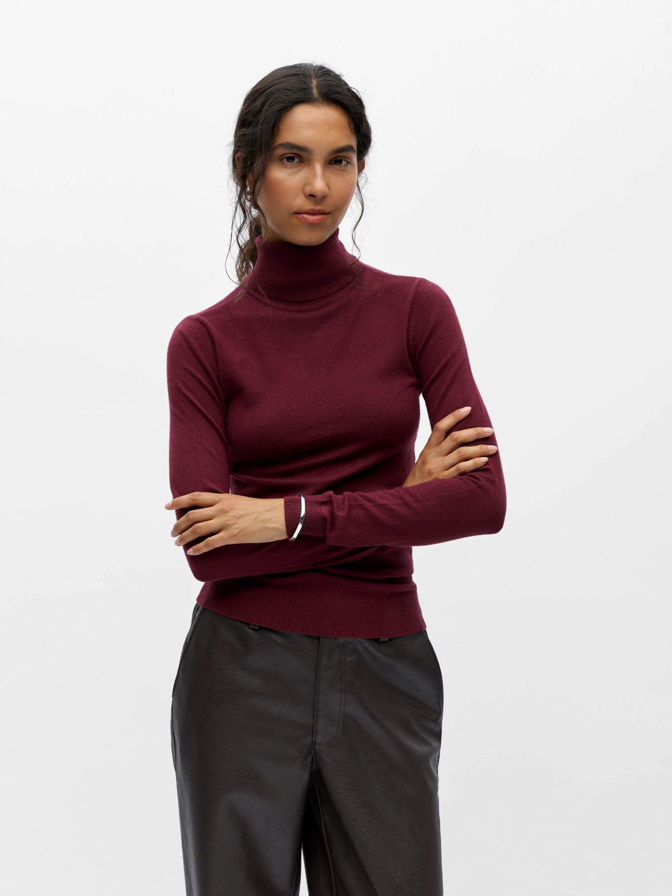 F_23033228_M_5122419_Front_1.jpg