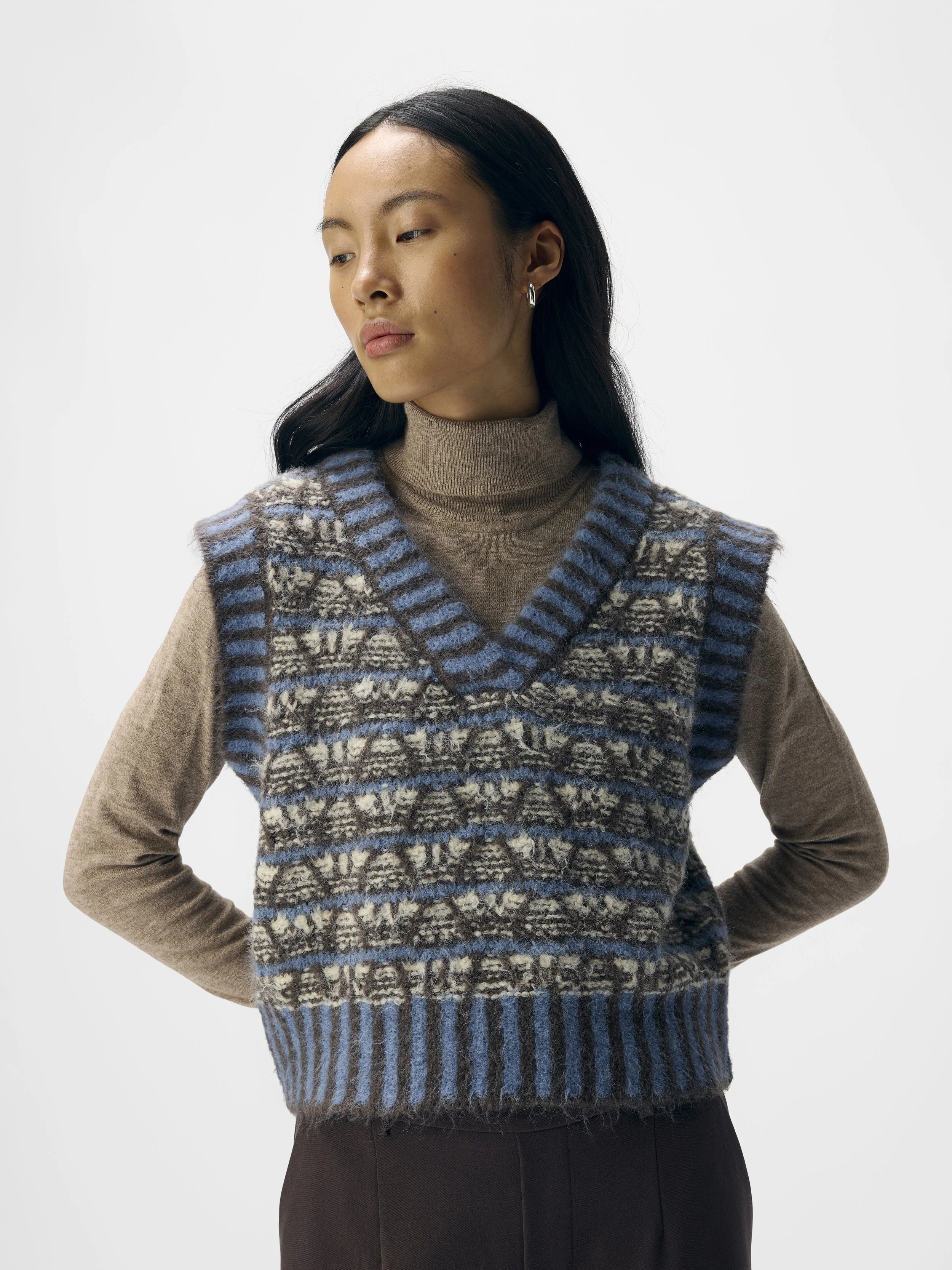 OBJECT_Autumnwinter_4885073_23047915_6.jpg