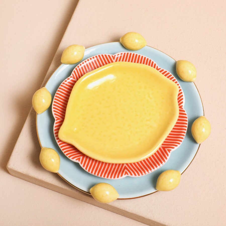 squeeze-the-day-3d-lemon-nesting-trinket-trays-4x3a9974copy-900x900.jpeg