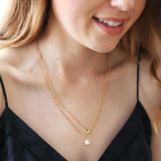 pearl-disc-layered-pendant-necklace-gold-4x3a2297-620x620.jpeg