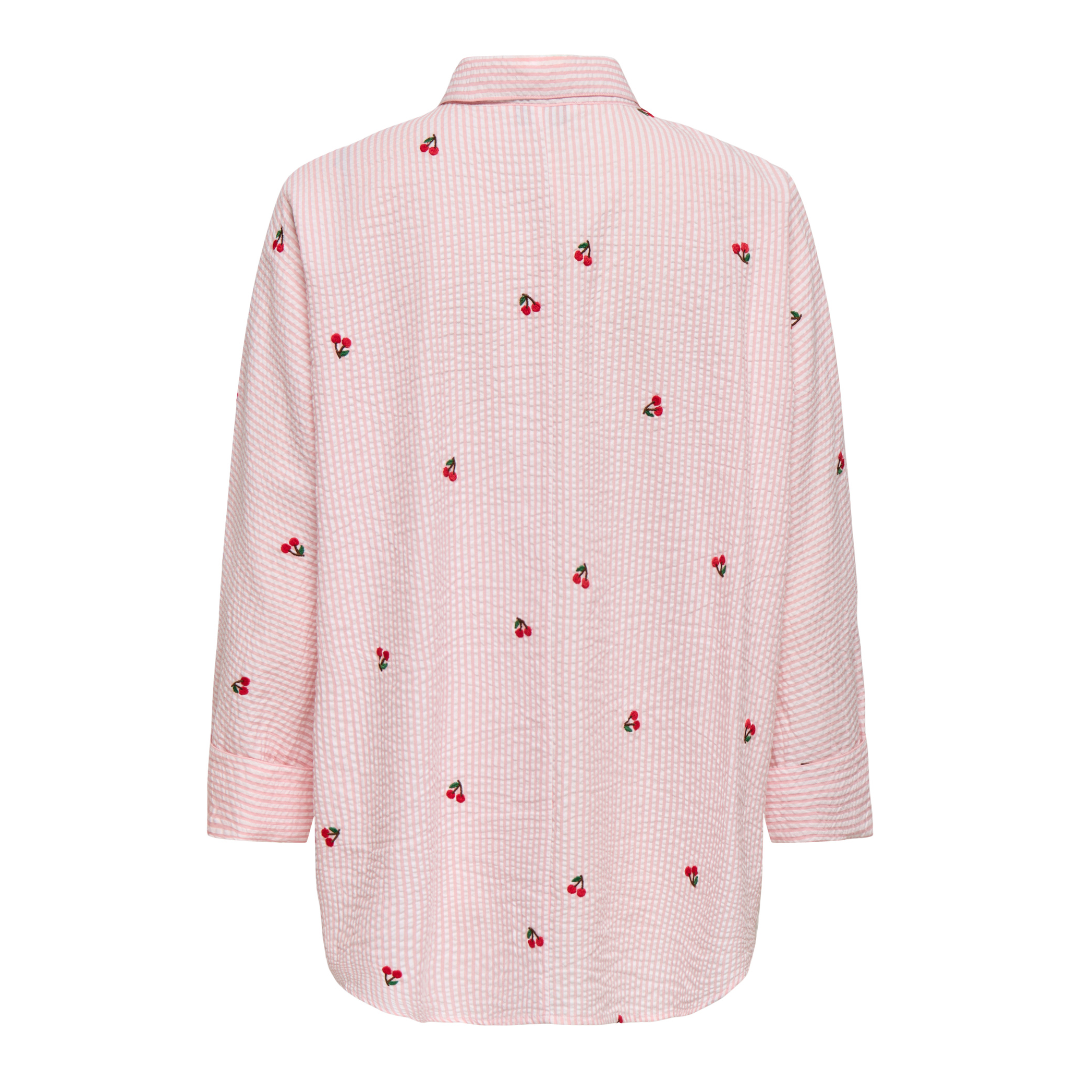 onlnewlina-oversized-shirt-red-cherries-back.png