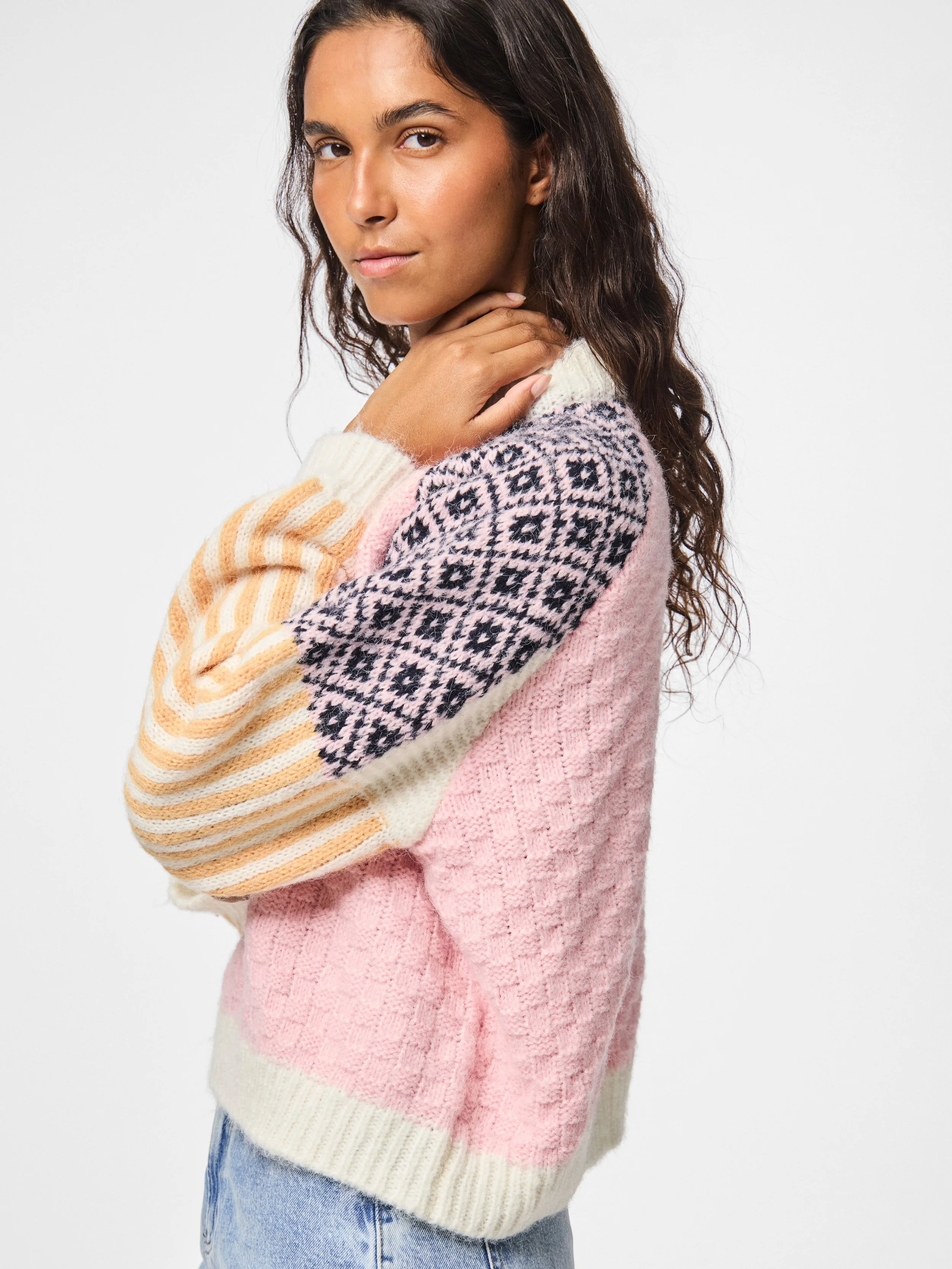 PIECES_FallWinter2025_4865178_17161265_5.jpg