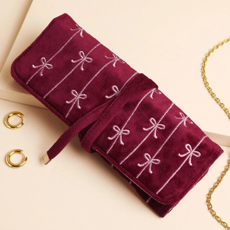 burgundy-bow-embroidered-velvet-jewellery-roll-80089-4x3a2003-copy-900x900.jpeg