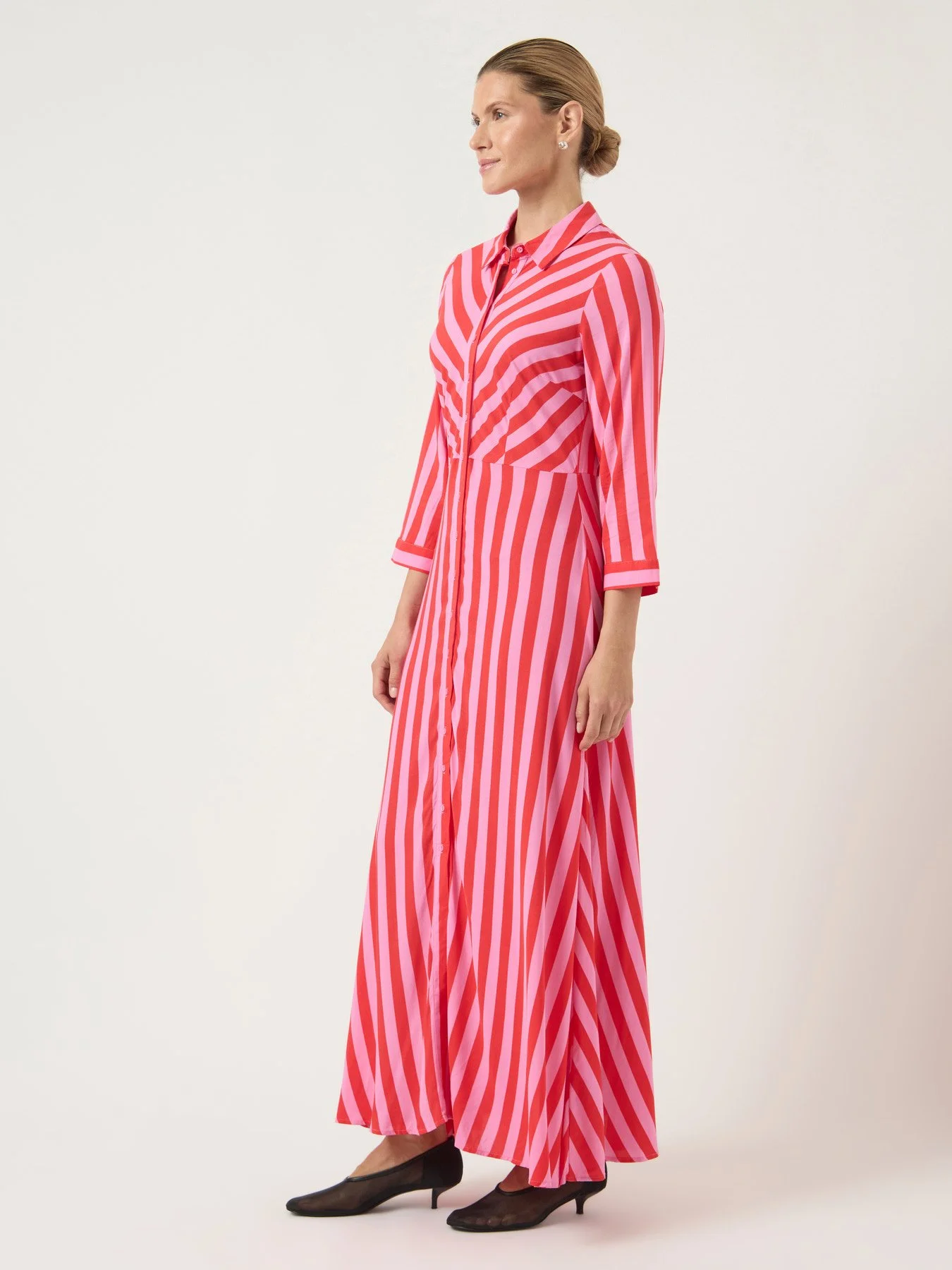 F_26022663_M_4189380_Front_1.jpg