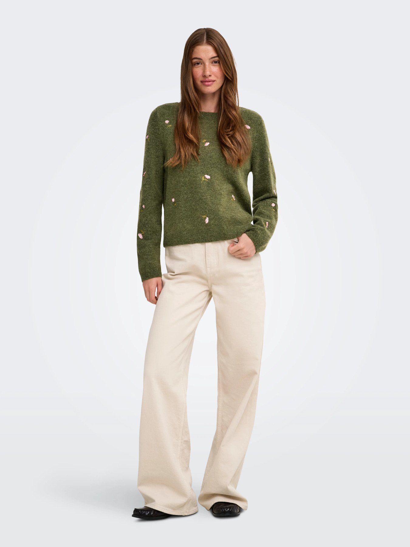F_15375115_M_5060244_Front Full.jpg