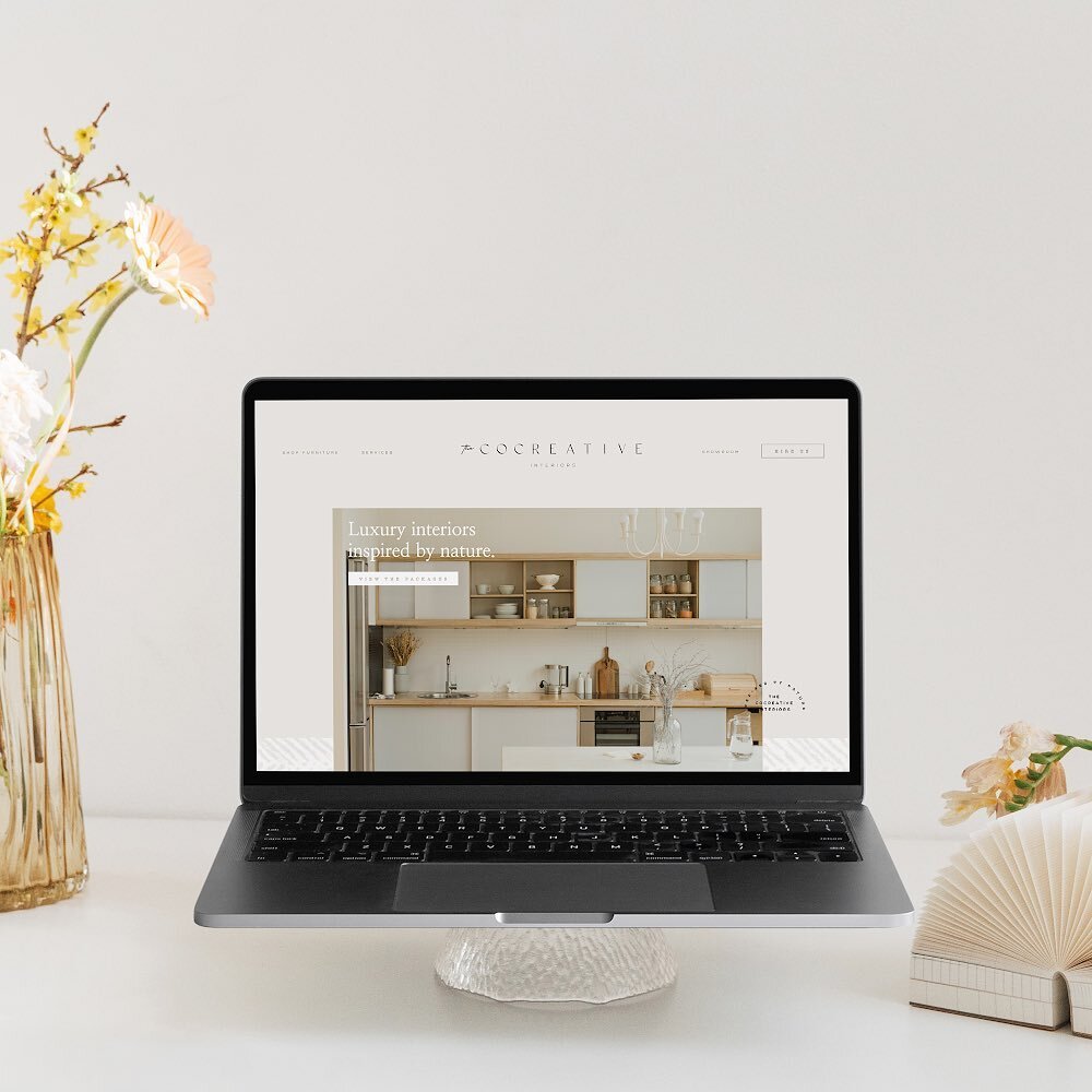 WEBSITE TIPS 🌷 

Since it&rsquo;s springtime, I thought I&rsquo;d share some easy ways to spring clean your website this week. :)

01. Make sure your offer is front and center.

Write a short, clear statement telling your website visitors what you o