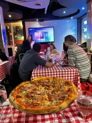 National Pizza Day Social &amp; Trivia by Toronto Event Hub x Pizza Rustica