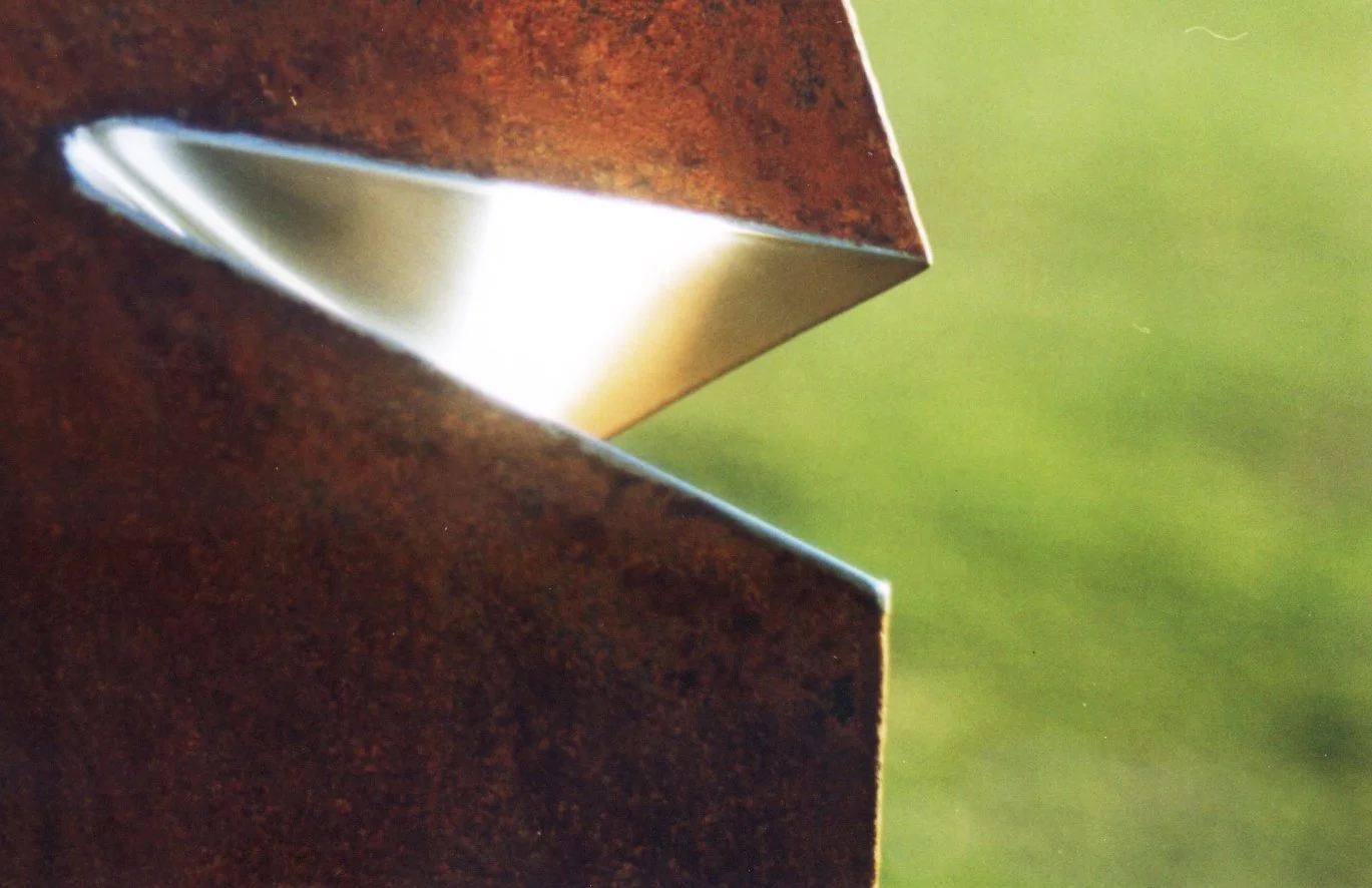 Standing Fracture - Steel & Stainless