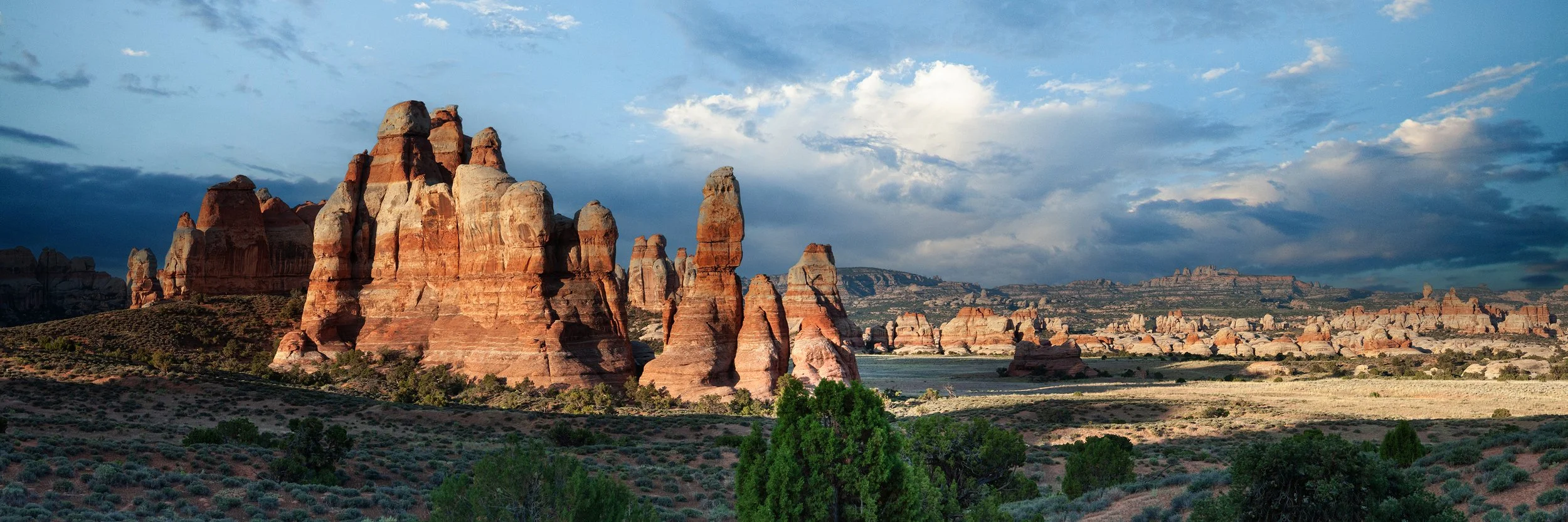 Chesler Park Morning - Canyonlands 200705_P01 - 27.3"