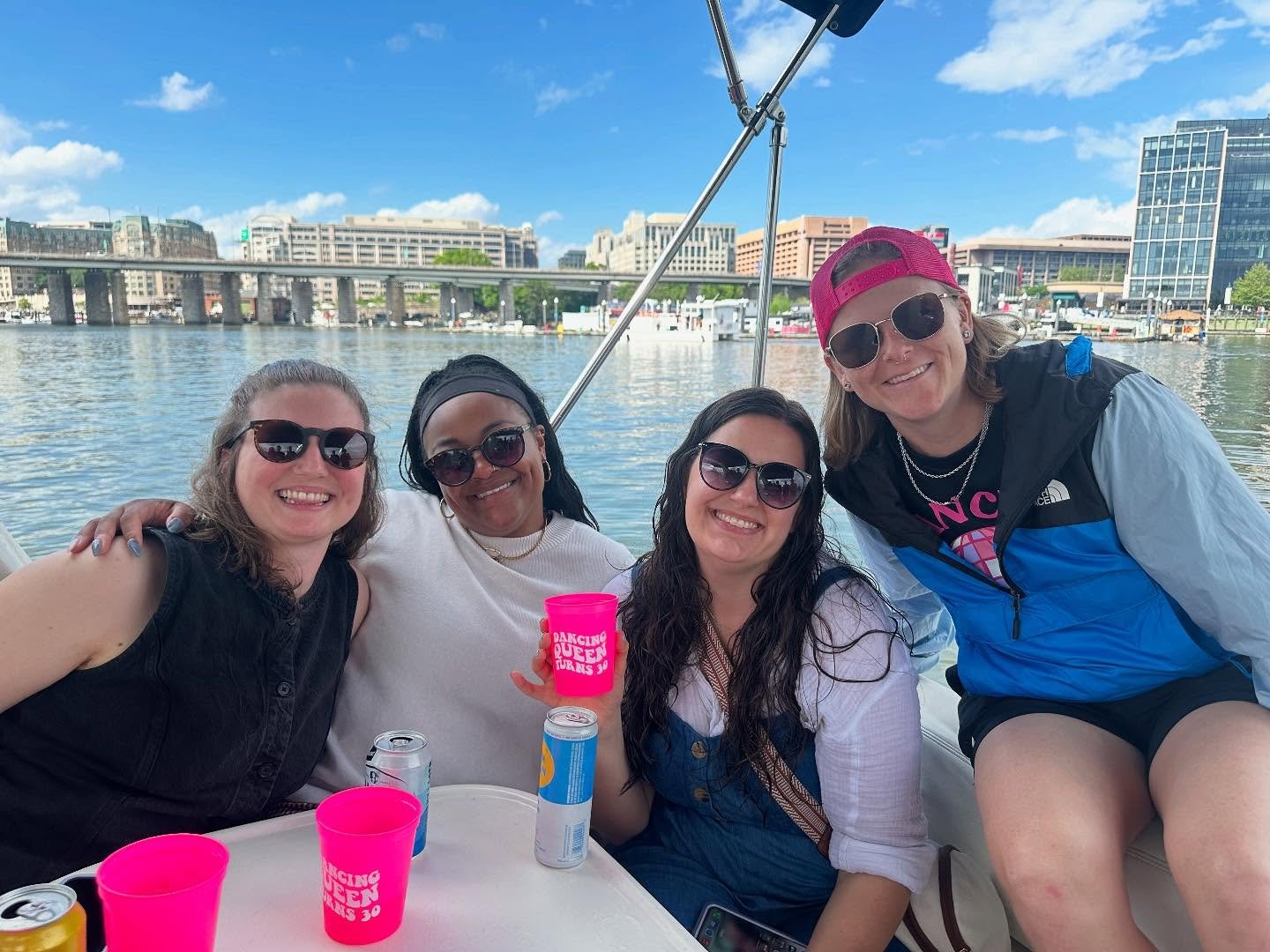 Girls just want to have fun!!!
Consider booking a Boat Day for you and your girls aboard Mahogany this summer! Click the link in the bio to make your reservation!
#myc #mahoganyyachtcharters #mahogany #dcyachts #womenownedbusiness #blackownedbusin