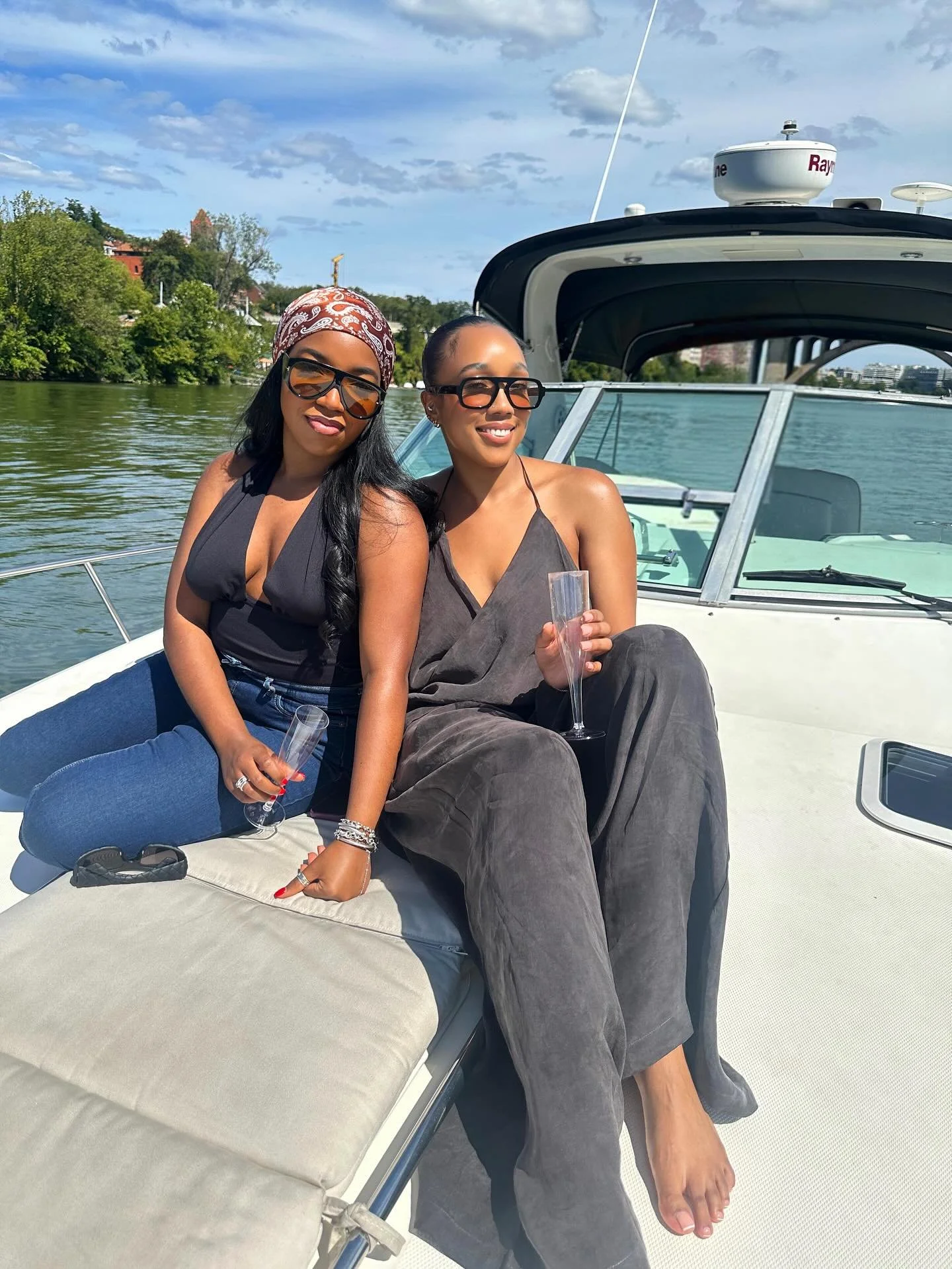 ✨ Autumn, but make it luxury✨

The leaves are changing and so are the vibes&mdash;cooler temps, golden sunsets, and warm laughs aboard Mahogany 🍂

Secure your fall charter before the season sails away. Now offering 20% off Charters from now through 