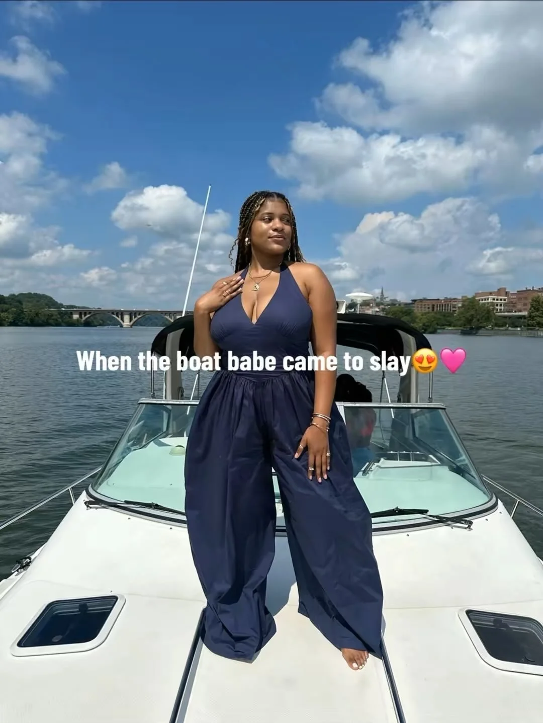 Impromptu photo shoots aboard Mahogany are always a vibe ✨📸
When the lighting is perfect, the views are unreal, and the energy is high, you just have to capture the moment. These spontaneous snapshots turn into unforgettable memories&mdash;laughs, p