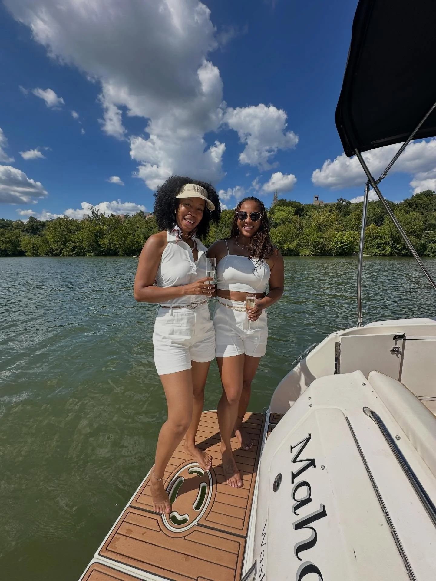 WCW but make it luxury on the water ✨🛥️

Cheers to the women who show up, show out, and celebrate life unapologetically. Whether you&rsquo;re toasting with your girls, closing deals, or just soaking in the views&mdash;you deserve a moment like this.