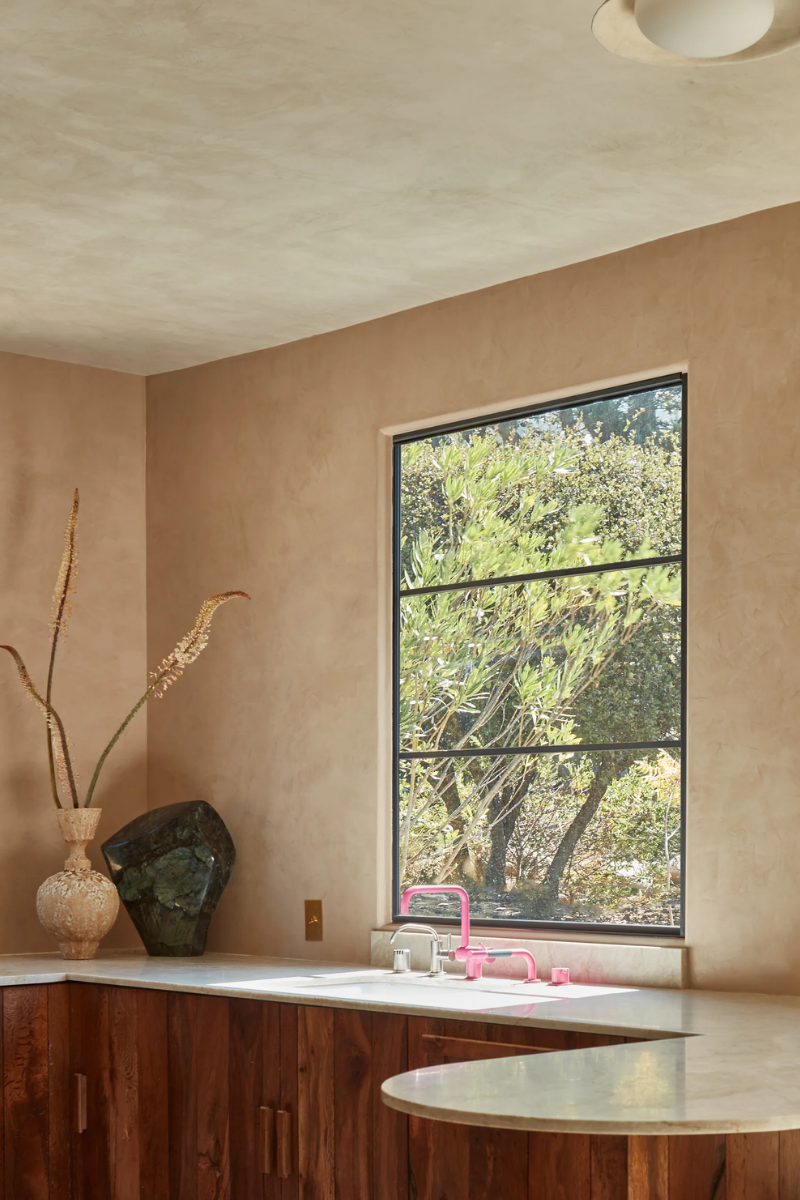 Specialty Finishes | Plaster Finish: Artistic Texture