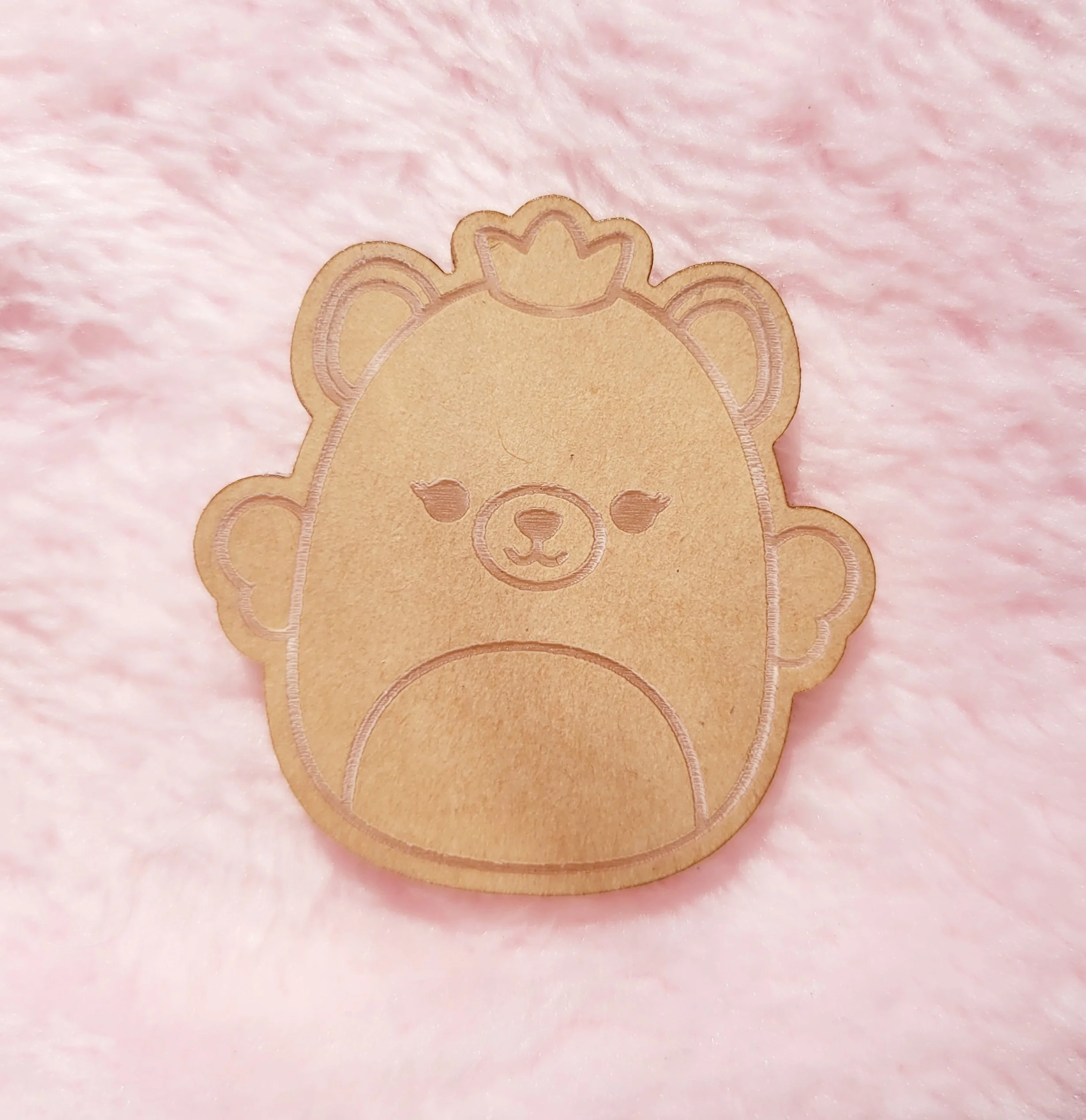 Bear with Crown and Wings Squish Flat