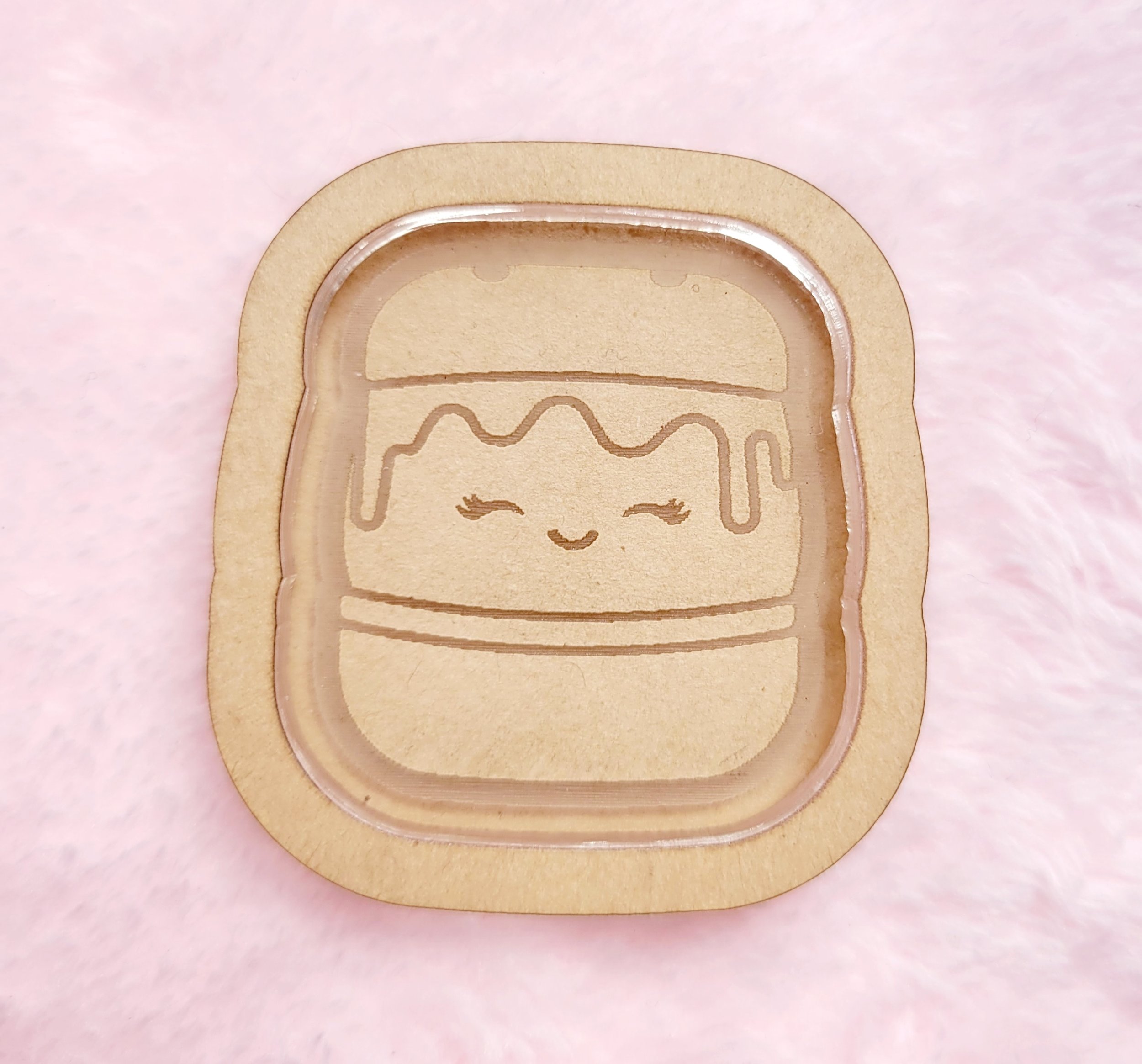 Smores Squish Shaker