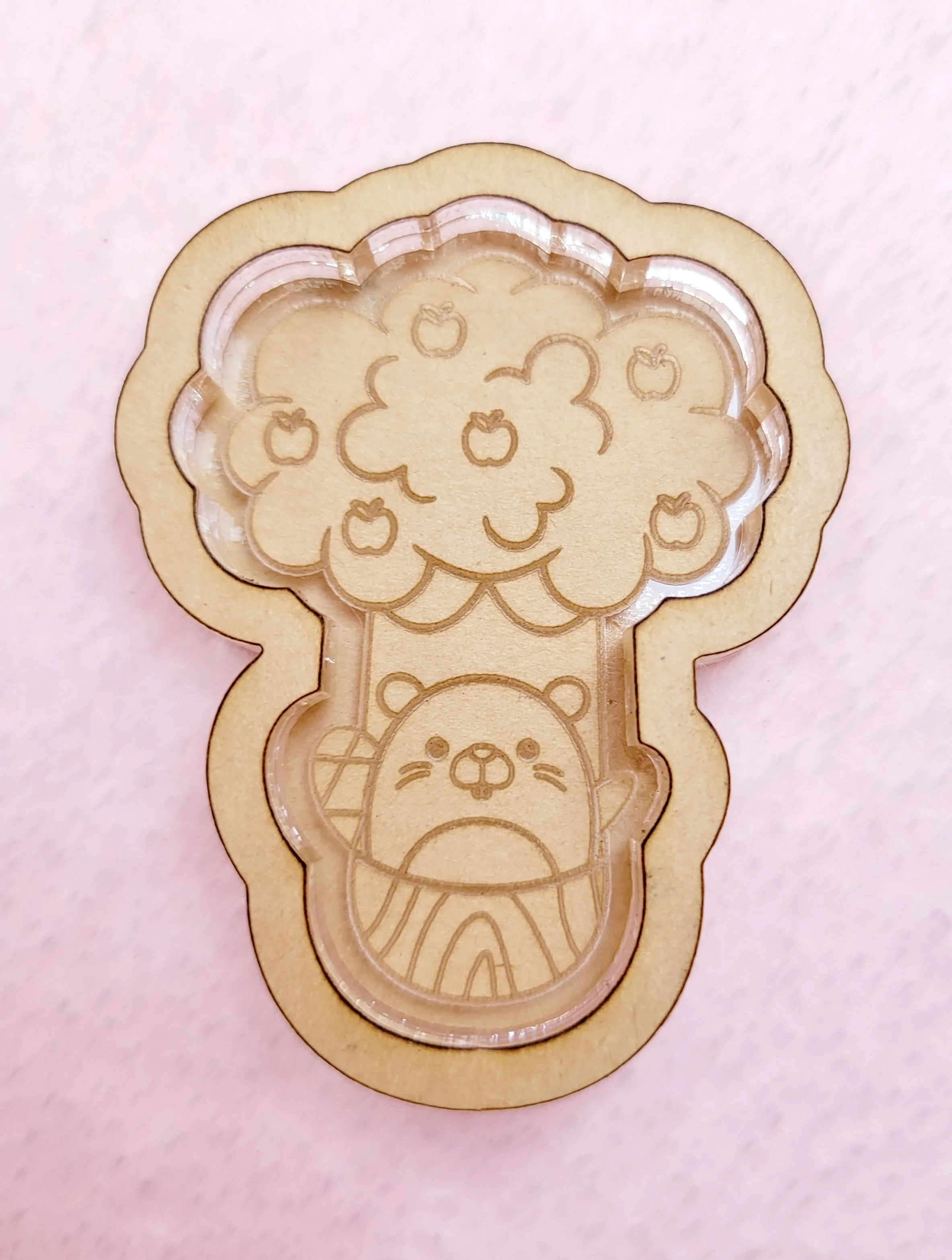 Apple Tree Beaver Squish Shaker