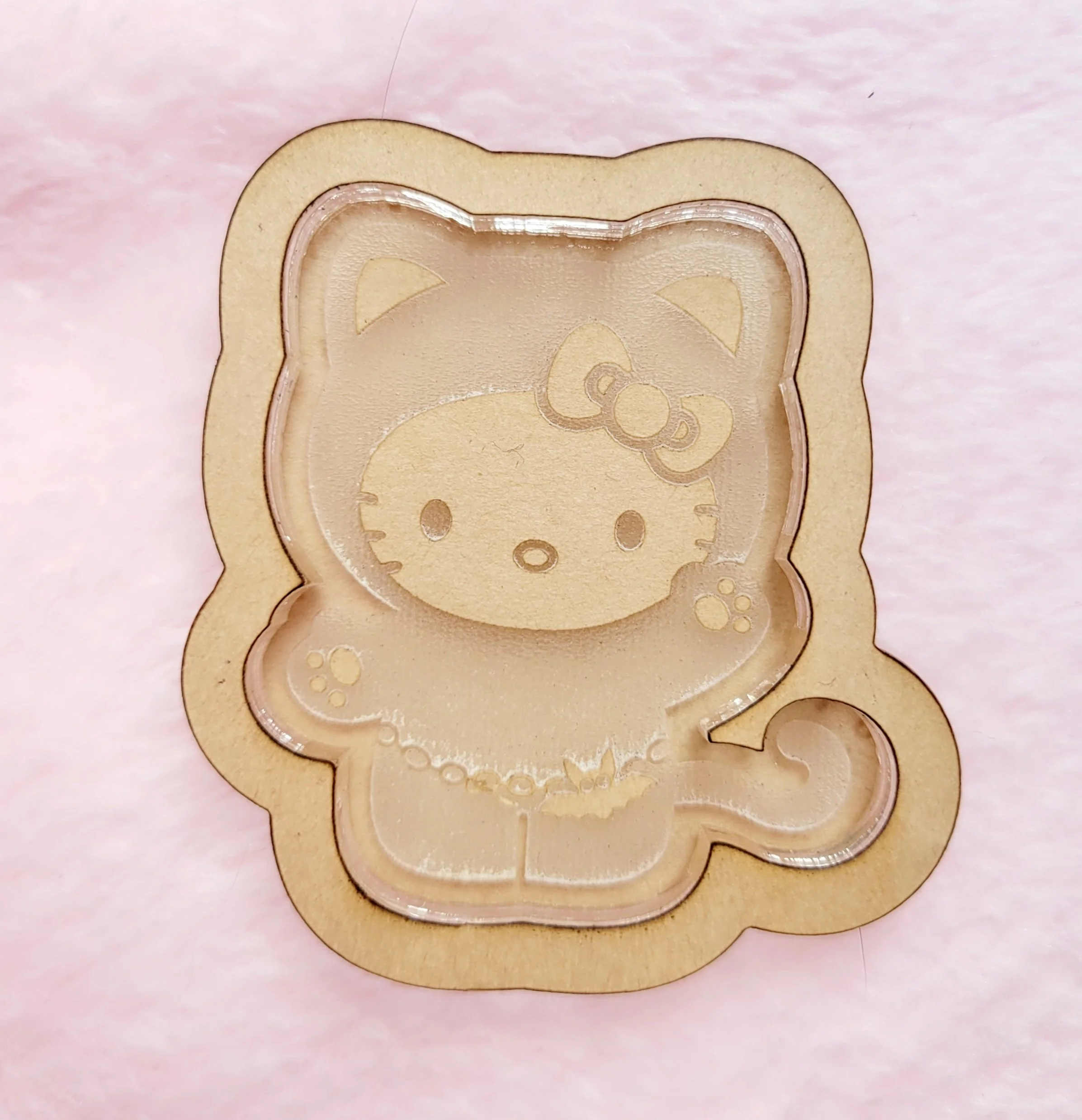 Kitty in Kitty Costume Shaker