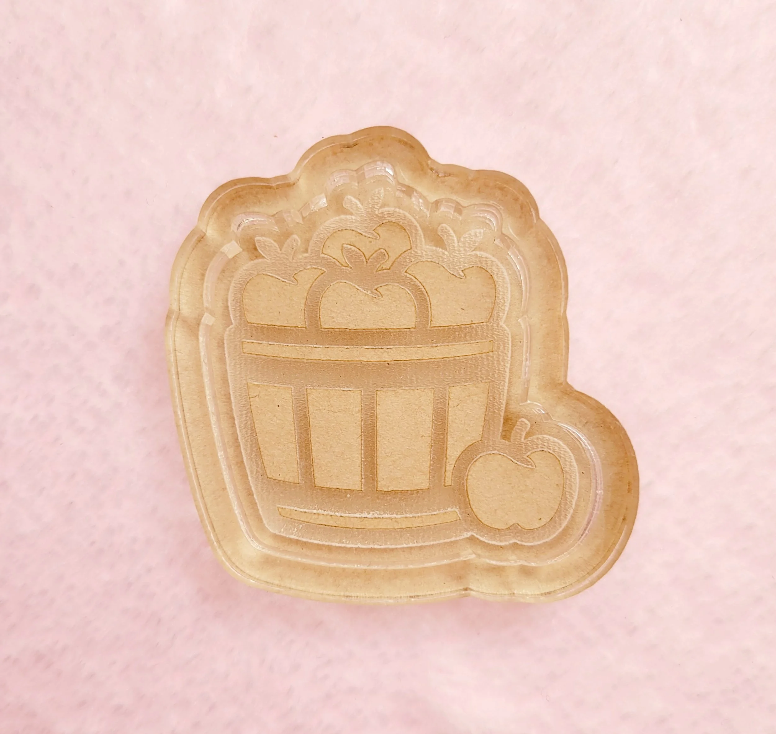 Basket of Apples Shaker