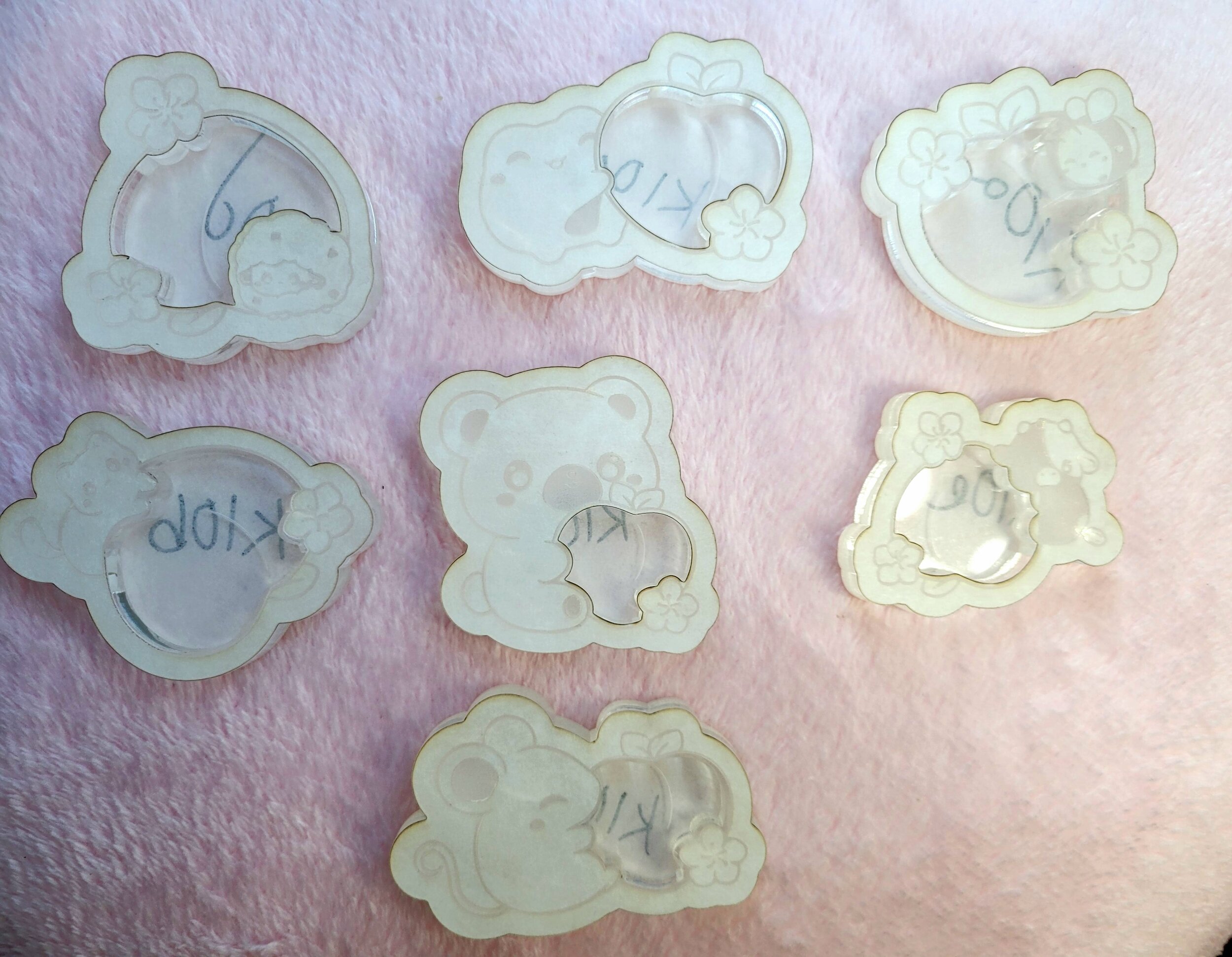 Kawaii Animals With Peach Shakers