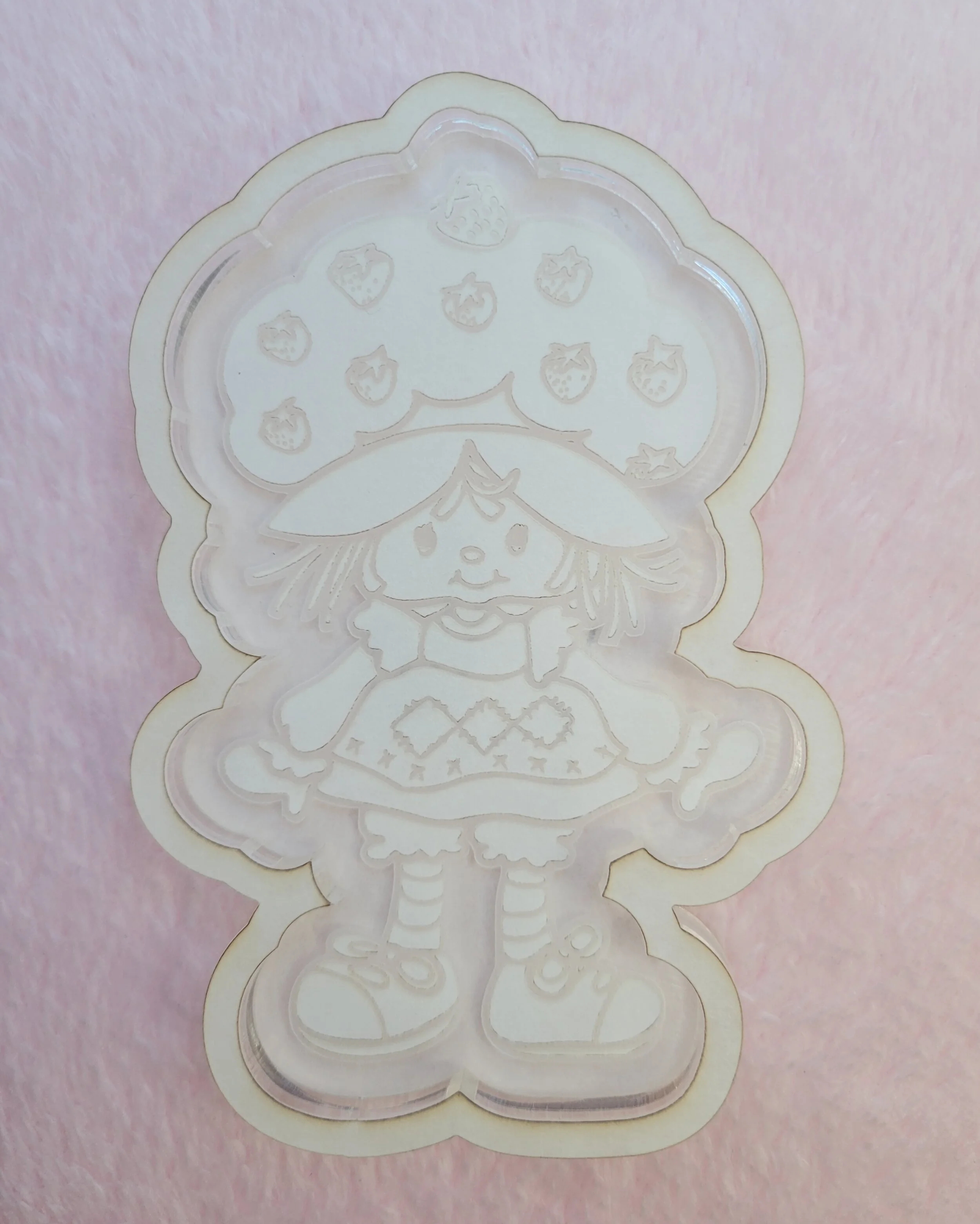 Strawberry Girl Shaker/Tray