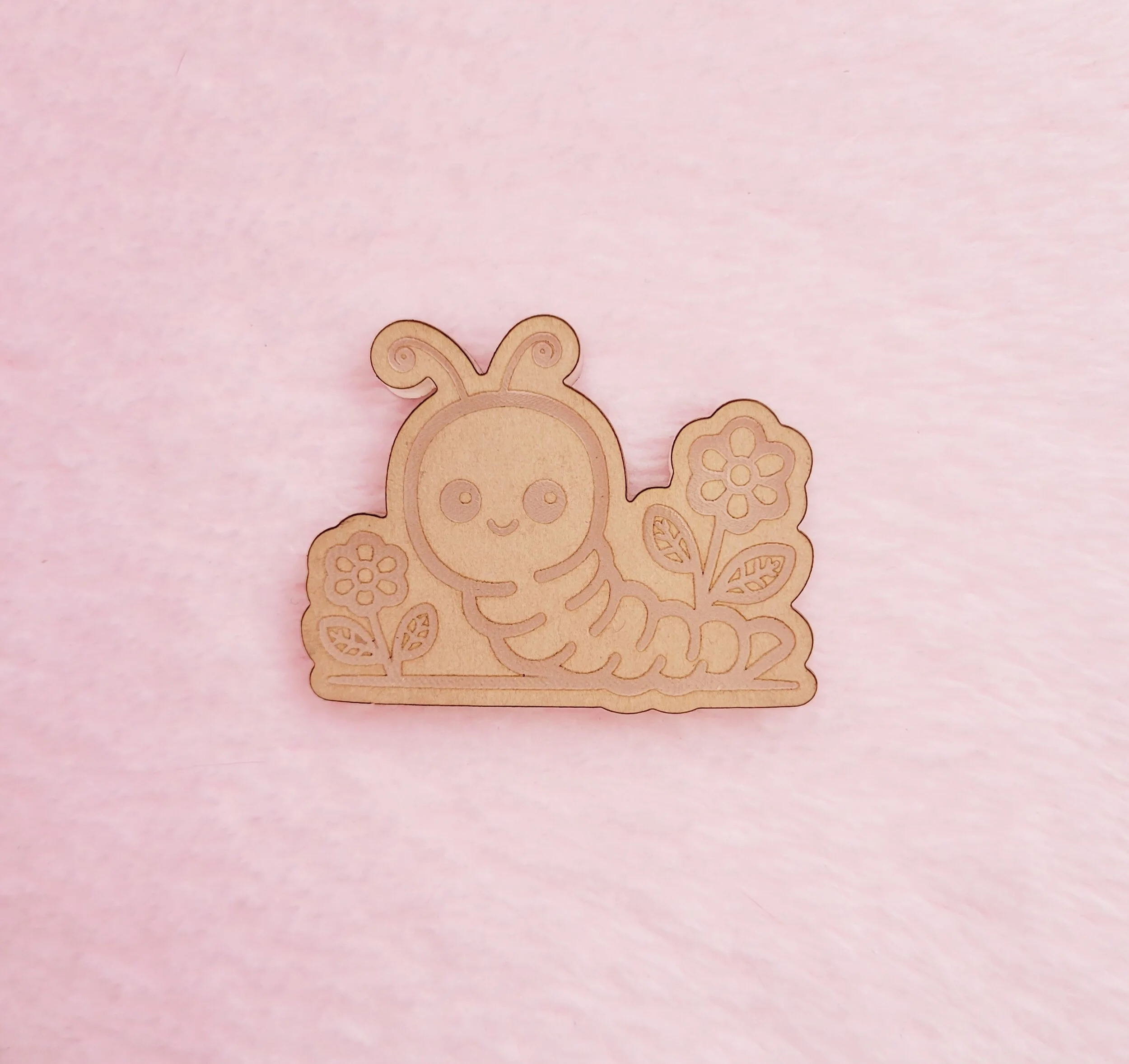 Caterpillar/Worm With Flowers Flat