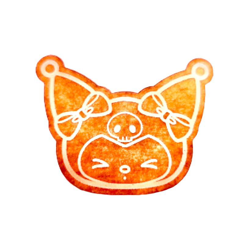 Blank image of Kuromi's head making a cute face.