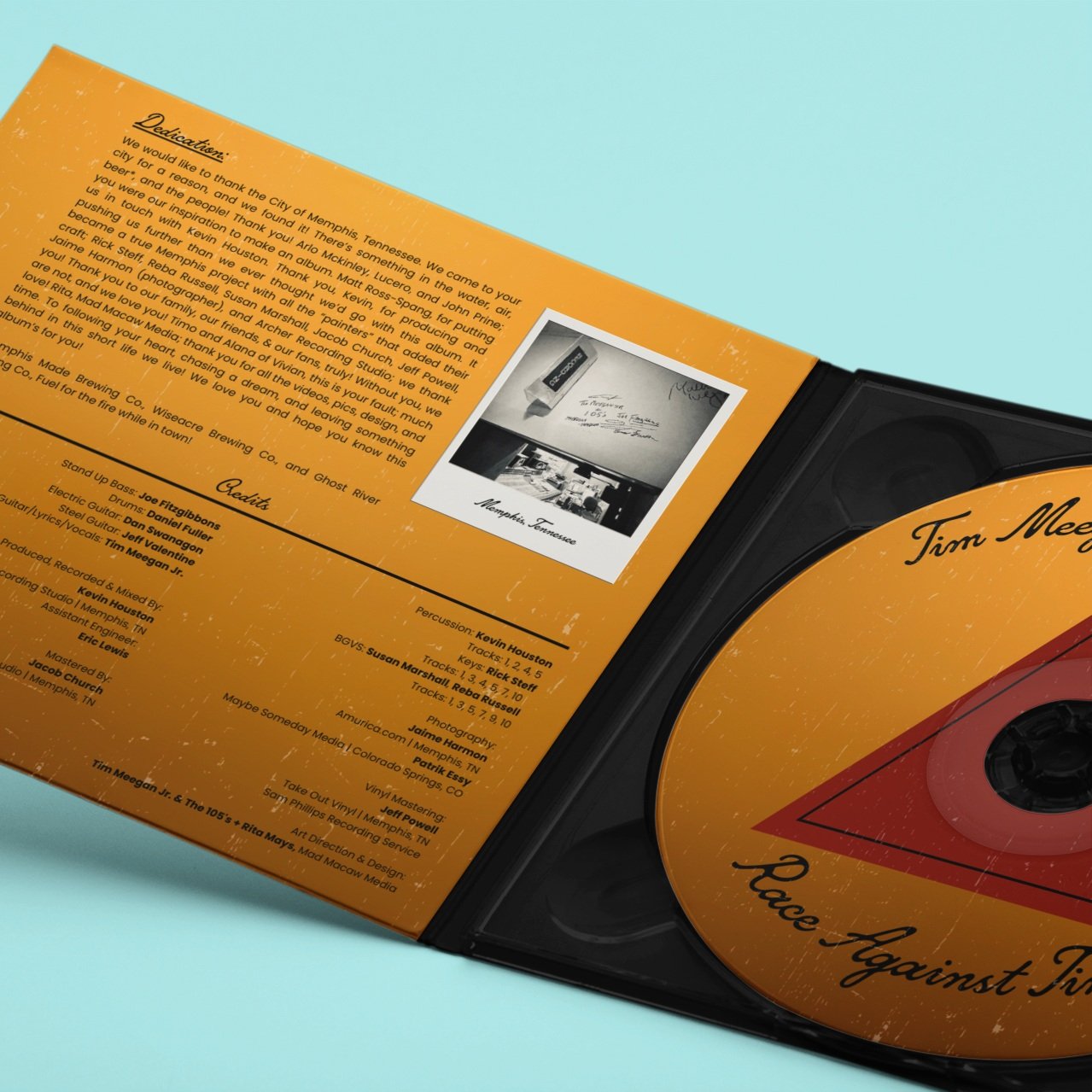 mockup-of-a-digipak-with-a-cd-inside-28341.jpg