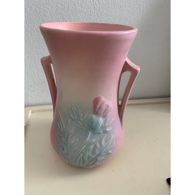 hull-vintage-1930s-vase-in-thistle-1192.jpeg