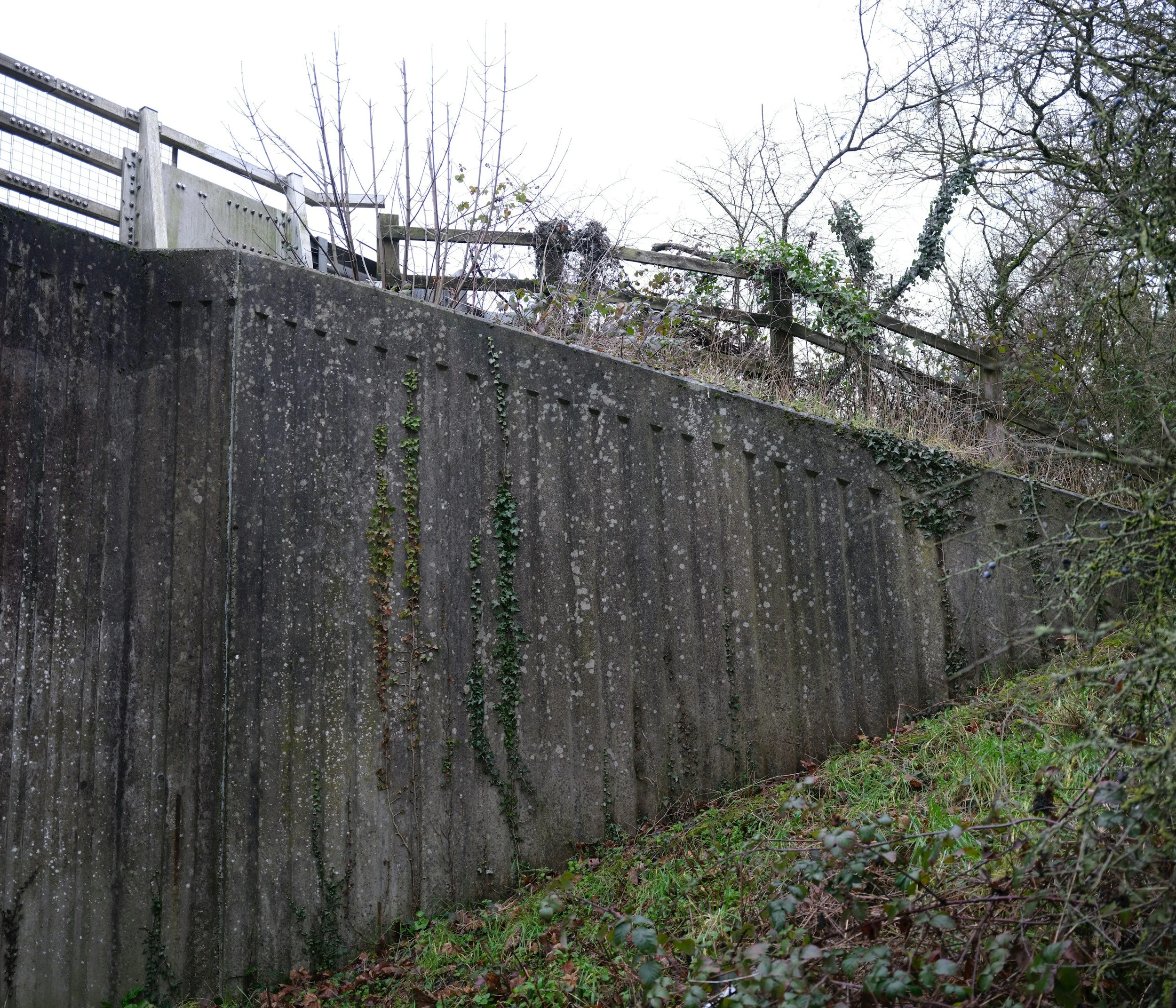 California Retaining Wall Building Codes: When Do You Need an Engineer?