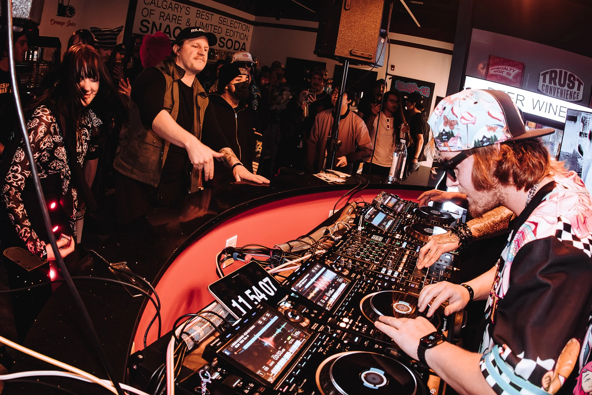 HOT HEAT BEATS-NYE 2025-IG-ARA.MEDIUM_-40.JPG