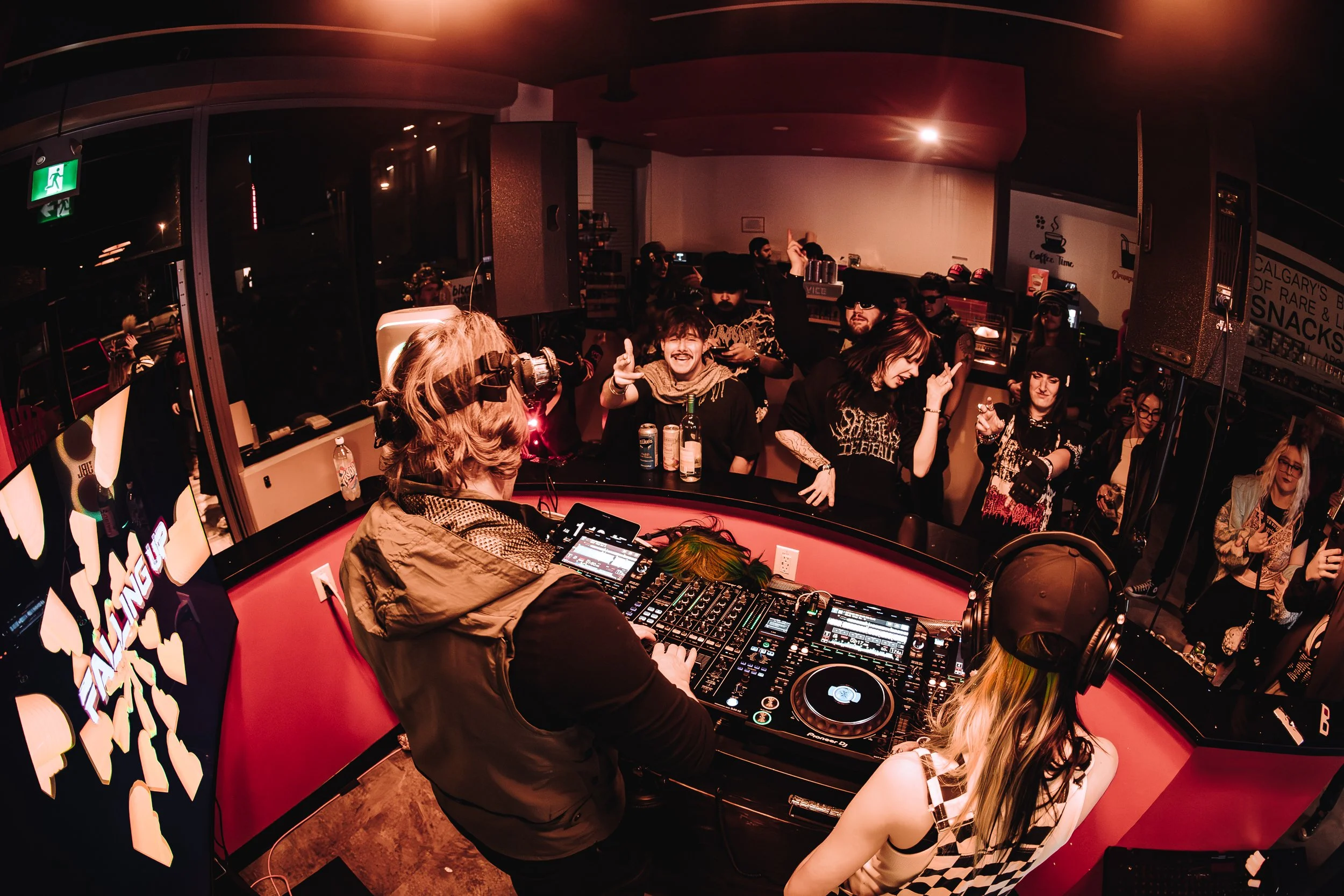 HOT HEAT BEATS-NYE 2025-IG-ARA.MEDIUM_-80.JPG