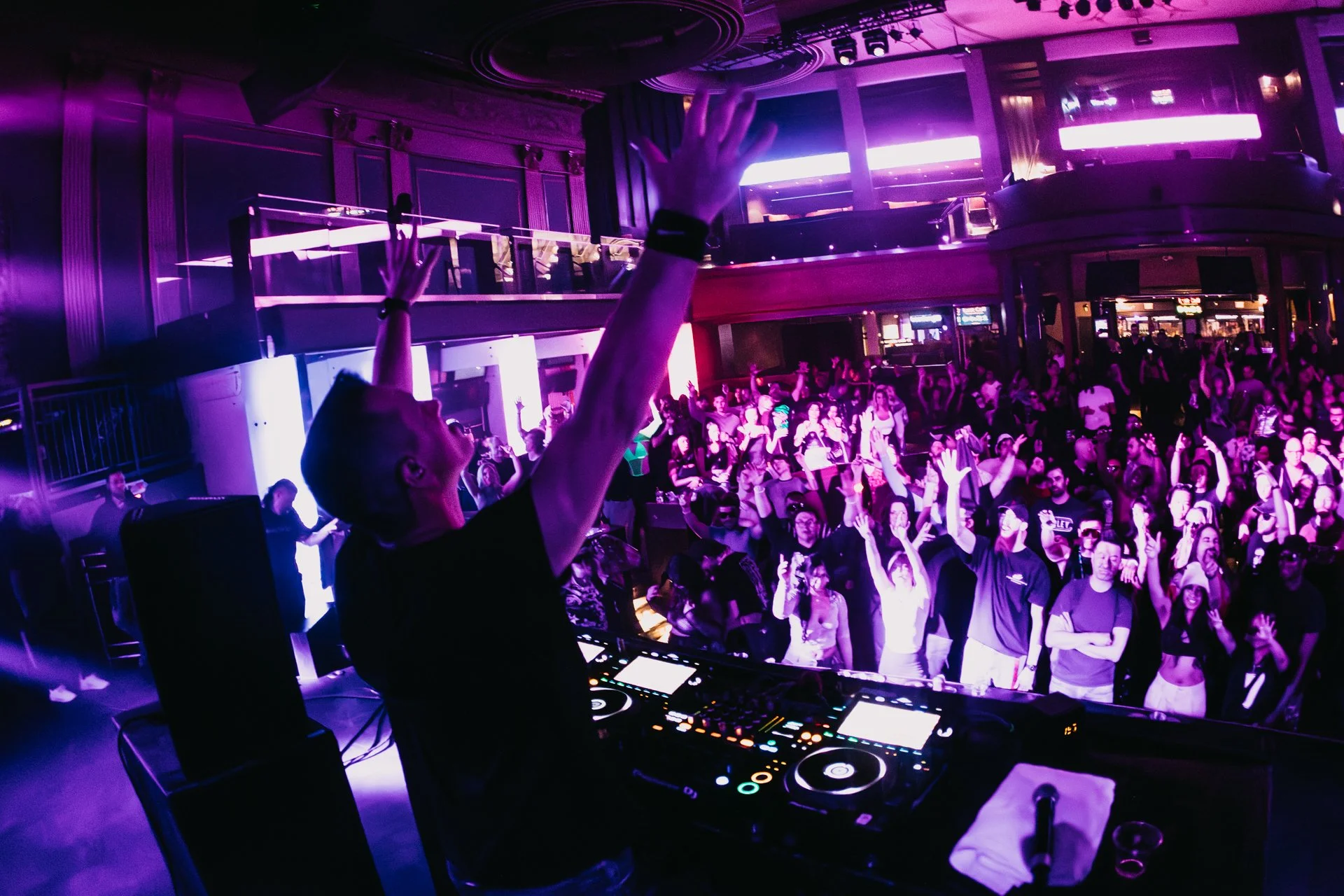 CALGARY_GIUSEPPE OTTAVIANI_by-ara.medium_-40.jpg