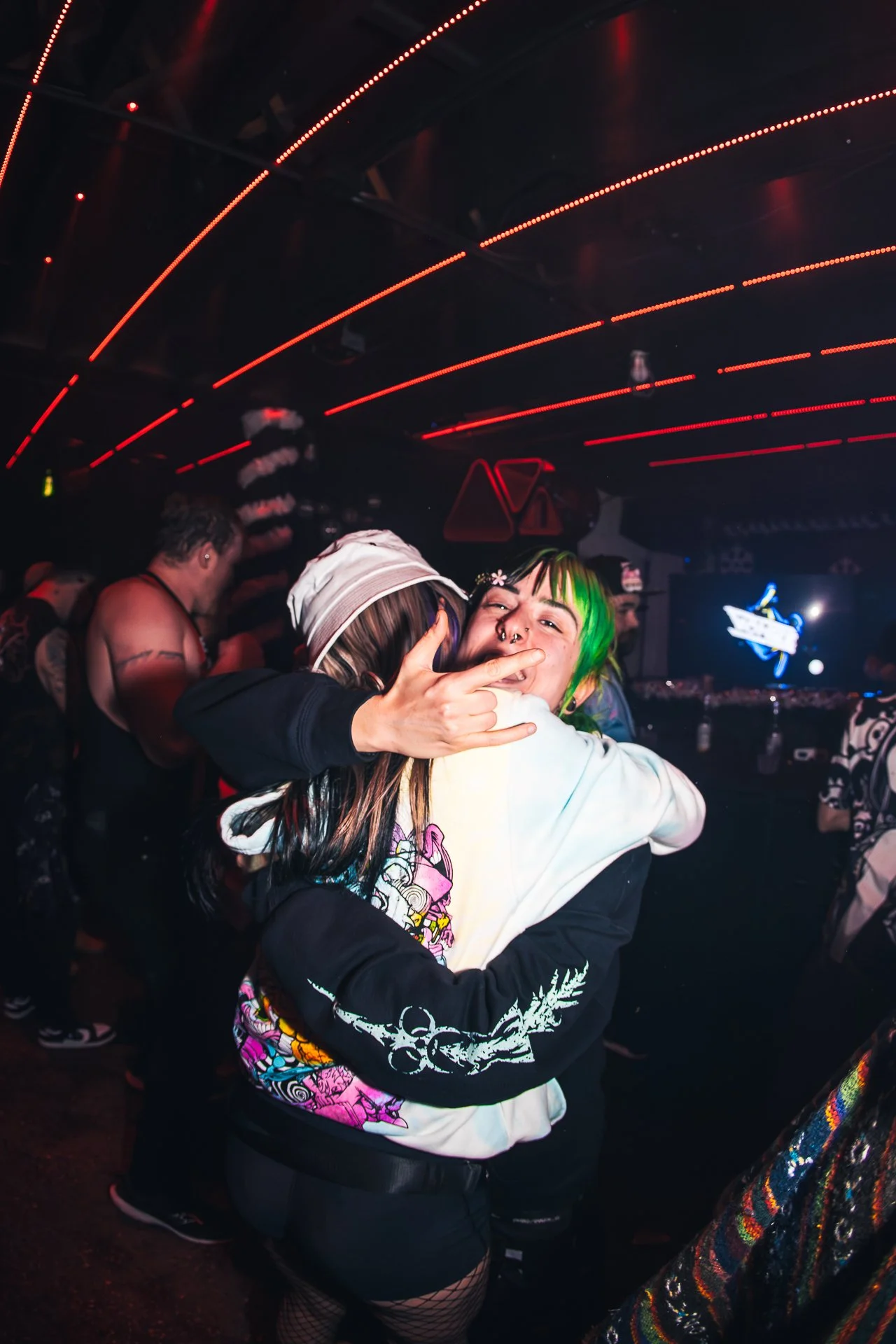 HOT HEAT BEATS-SHATTER THE HALLS 25-ARA.MEDIUM_-51.jpg