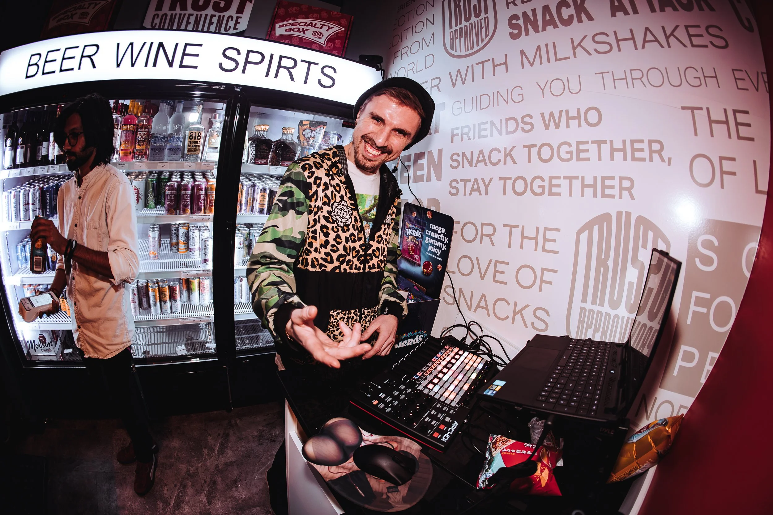 HOT HEAT BEATS-NYE 2025-IG-ARA.MEDIUM_-70.JPG