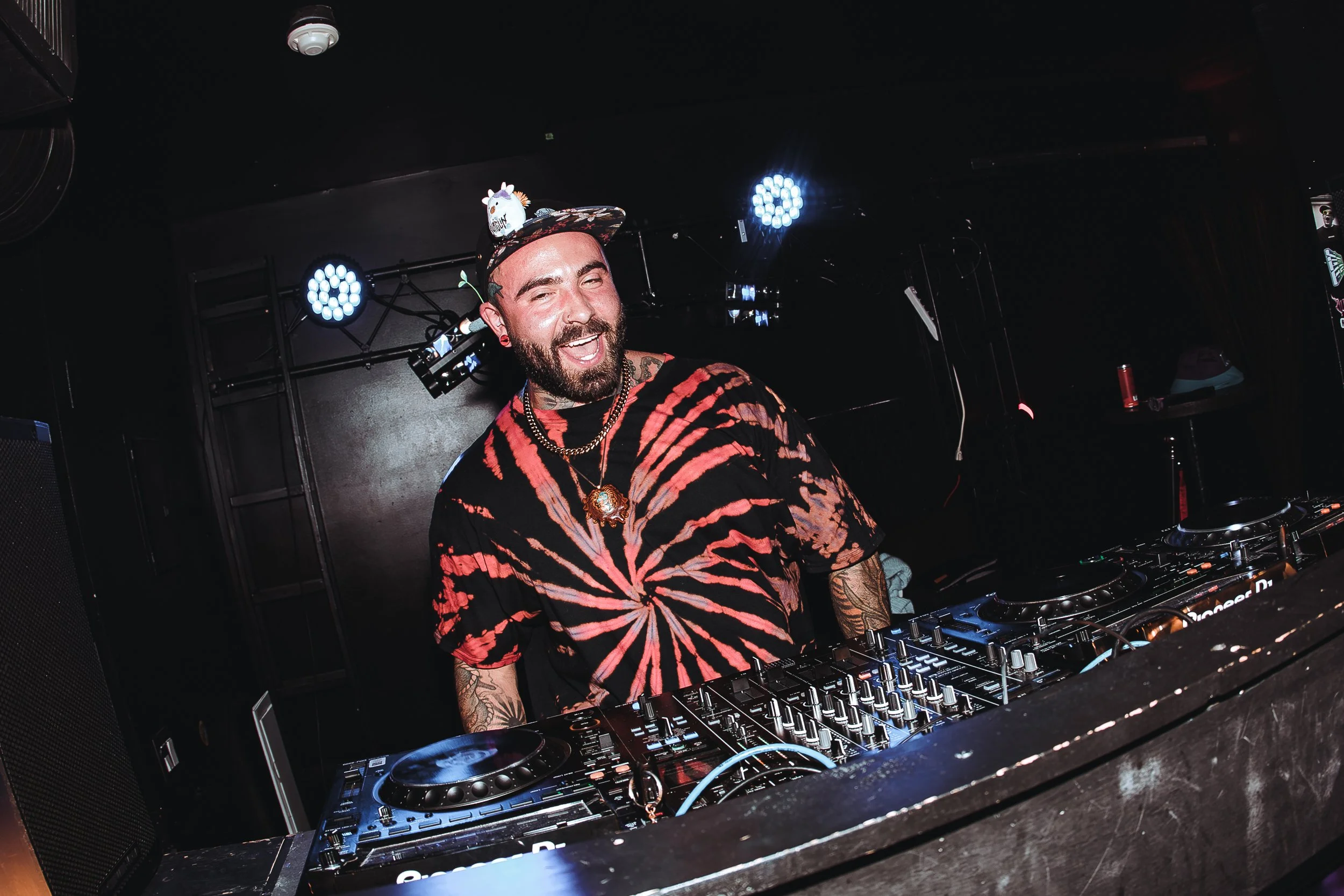 OMNISONIC-DEC 20 2025-IG-ARA.MEDIUM_-43.jpg