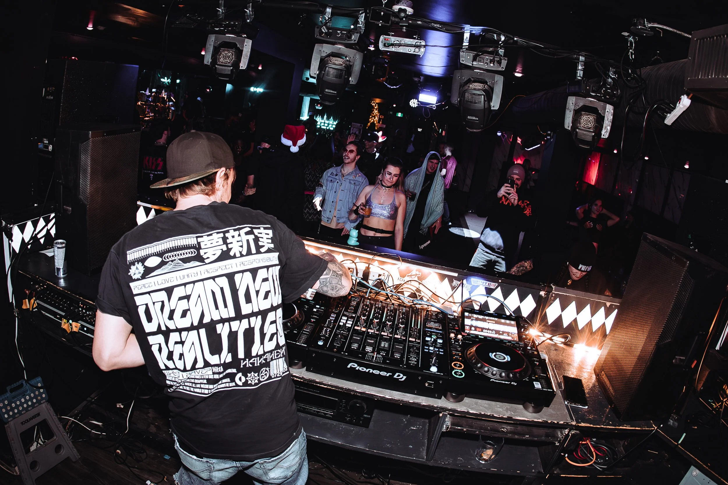 OMNISONIC-DEC 20 2025-IG-ARA.MEDIUM_-14.jpg