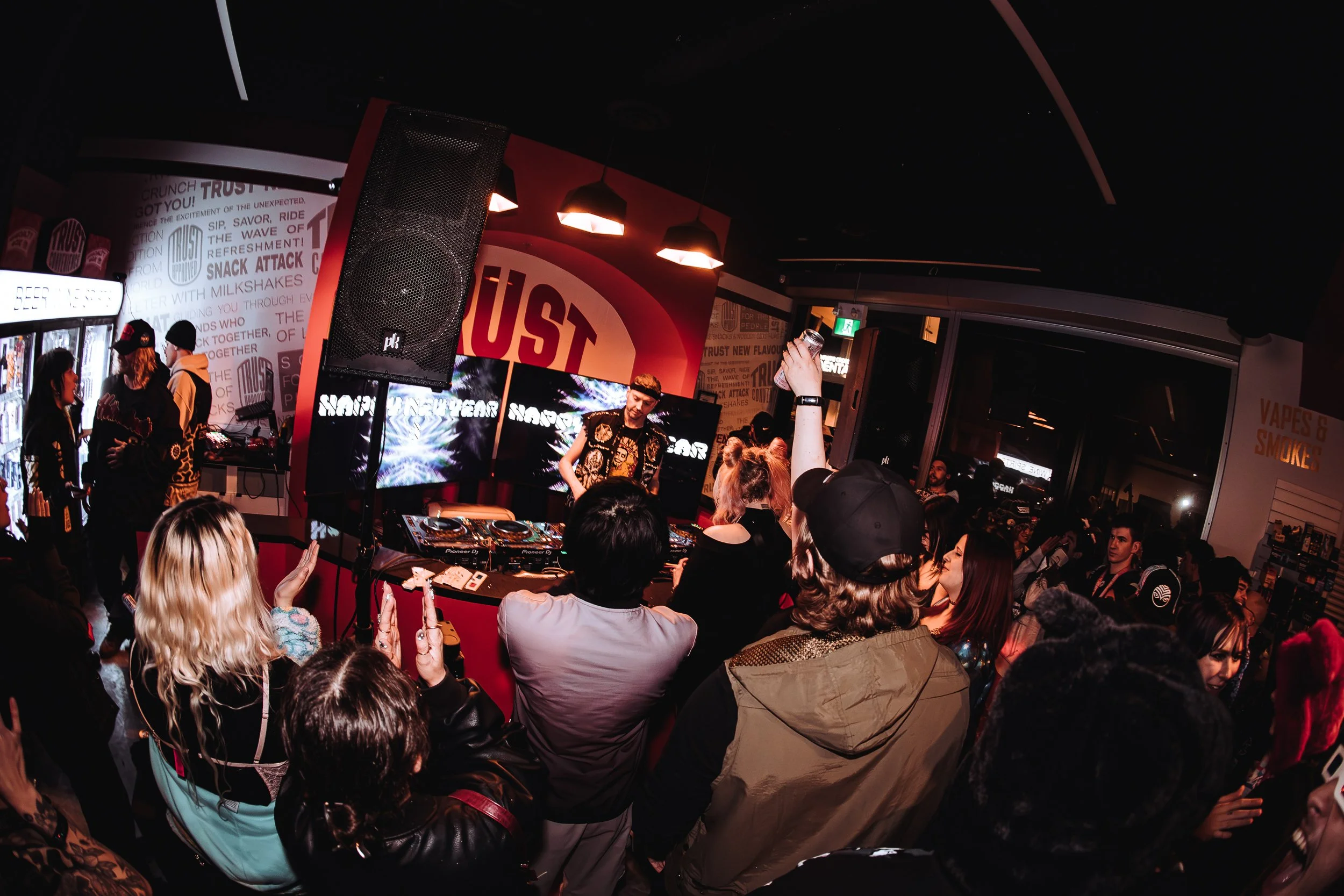 HOT HEAT BEATS-NYE 2025-IG-ARA.MEDIUM_-50.JPG