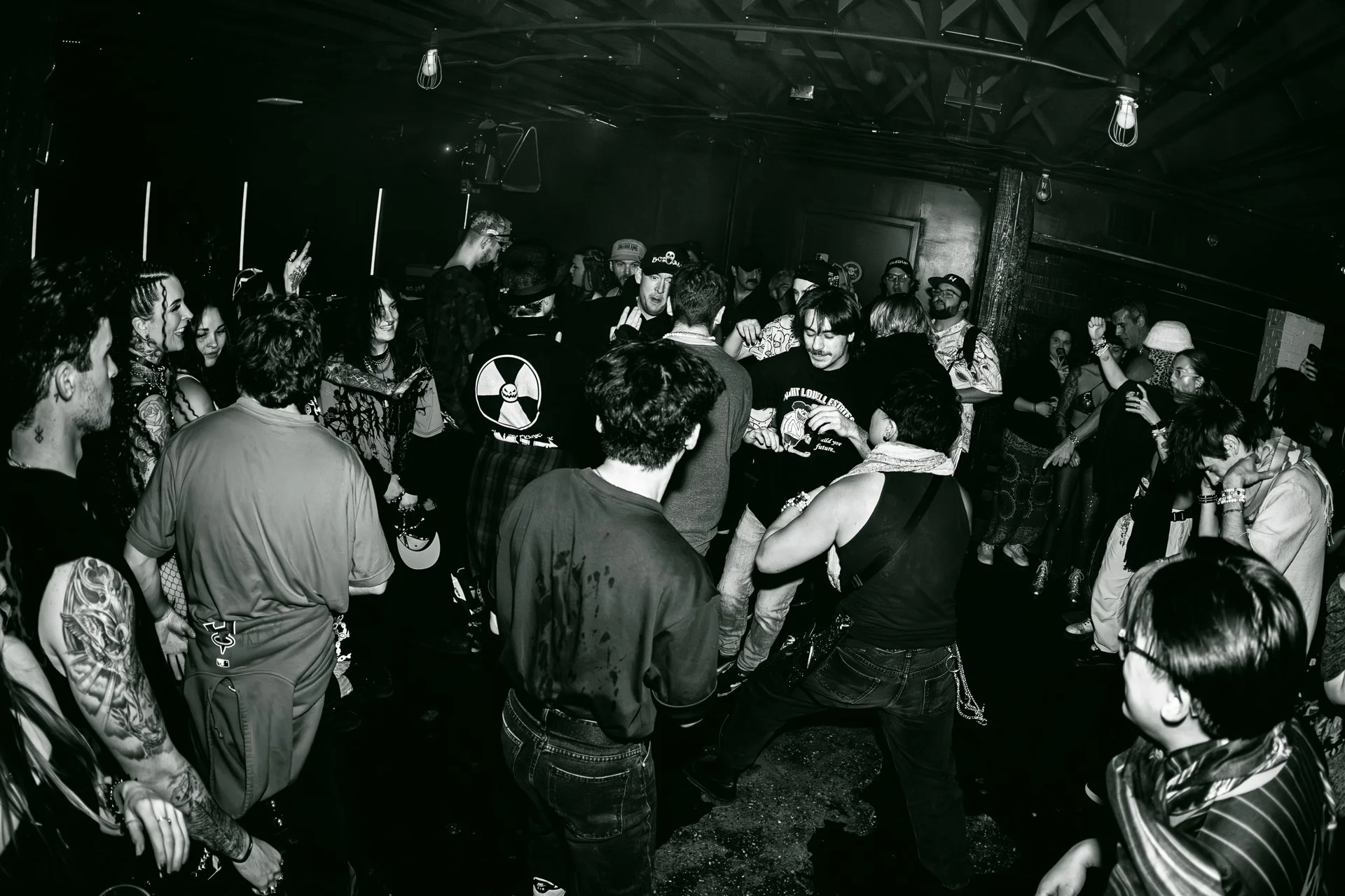 SHATTERTHEFALL-JESSICA AUDIFFRED-ARA.MEDIUM_-40.jpg