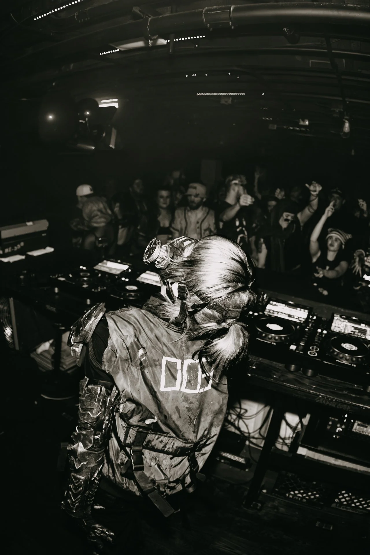 SHATTERTHEFALL-JESSICA AUDIFFRED-ARA.MEDIUM_-61.jpg