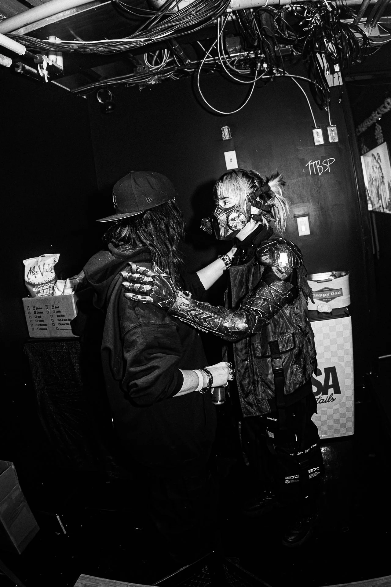 HOT HEAT BEATS-SHATTER THE HALLS 25-ARA.MEDIUM_-73.jpg