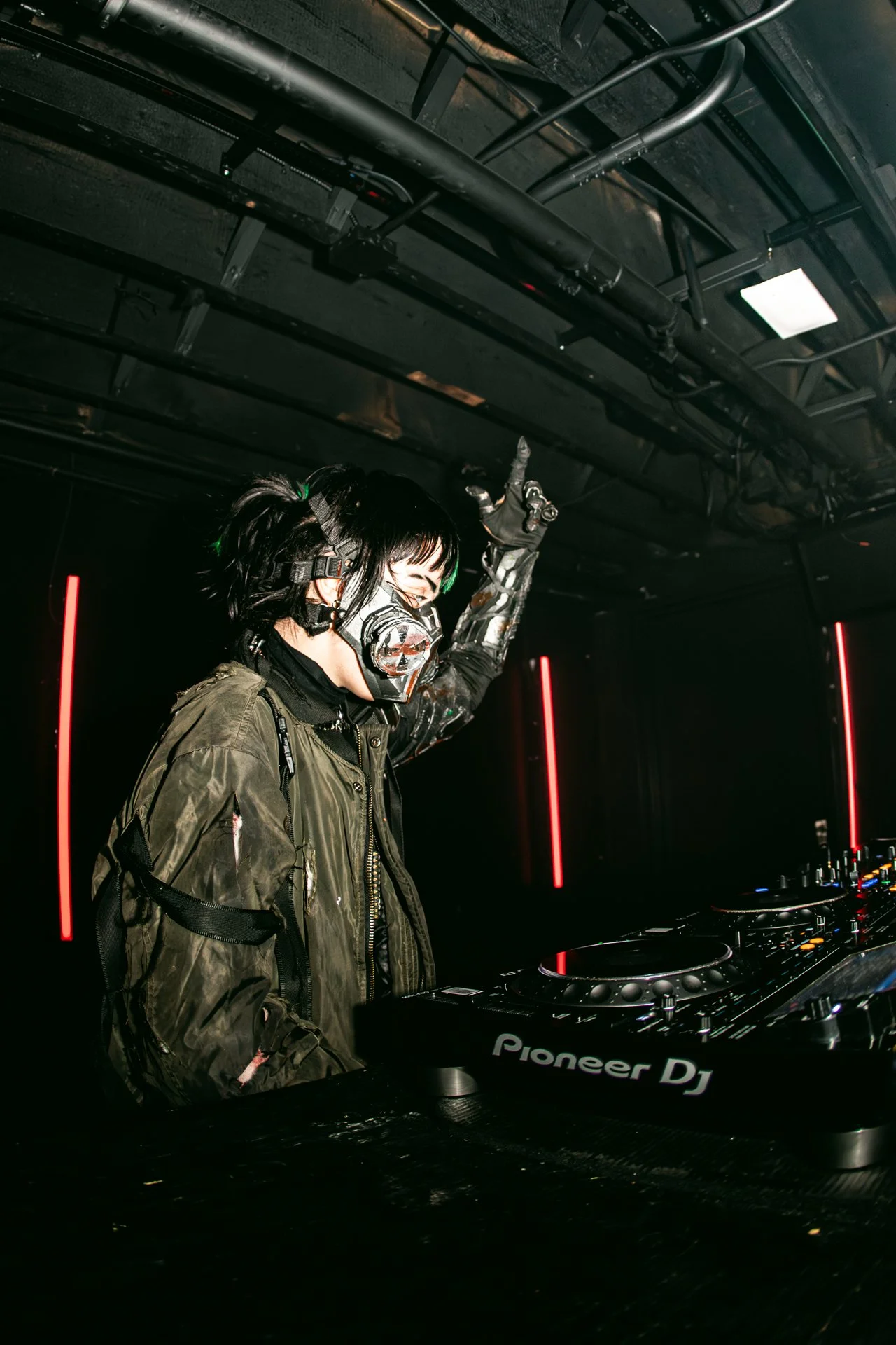 SHATTERTHEFALL-JESSICA AUDIFFRED-ARA.MEDIUM_-53.jpg