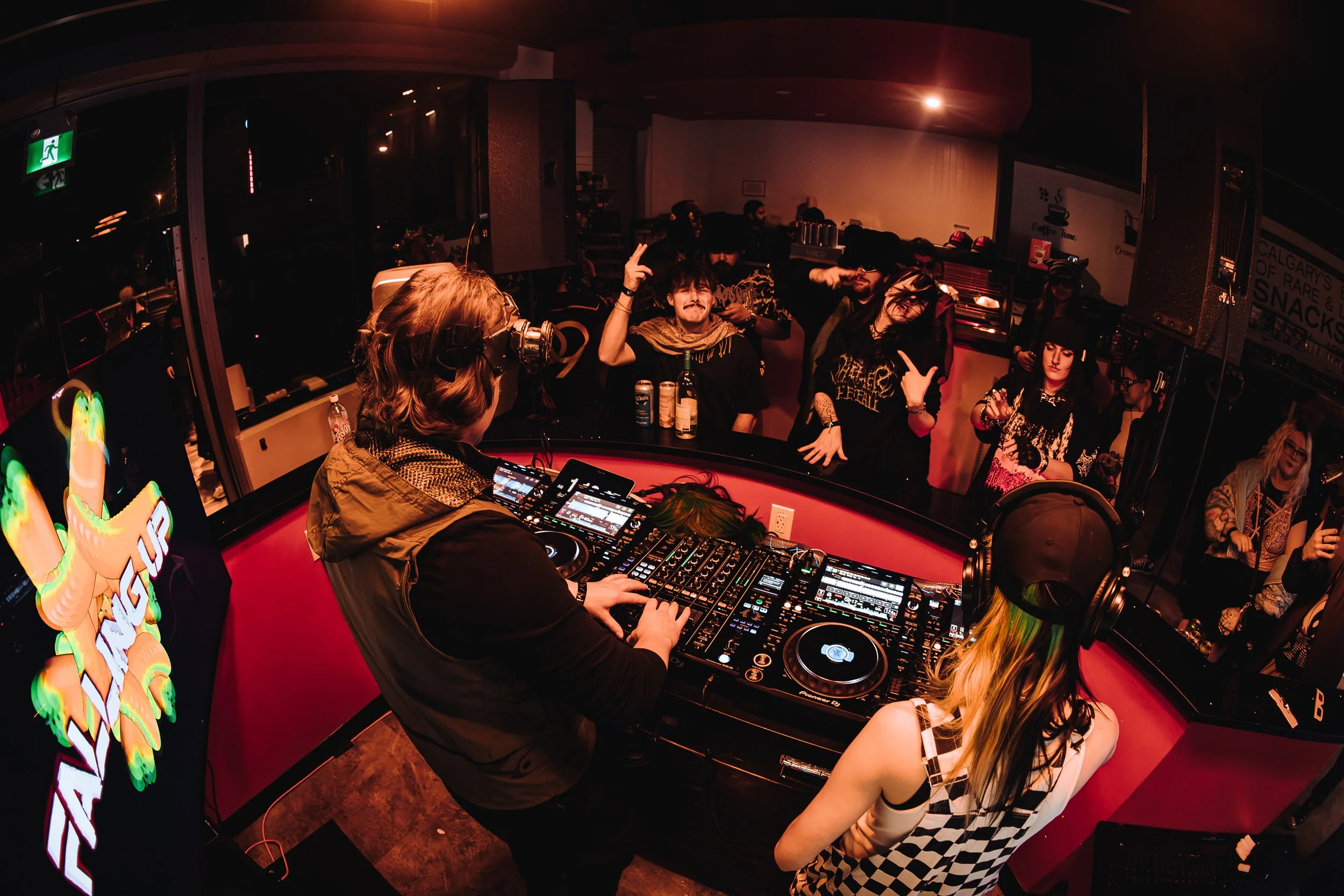 HOT HEAT BEATS-NYE 2025-IG-ARA.MEDIUM_-79.JPG