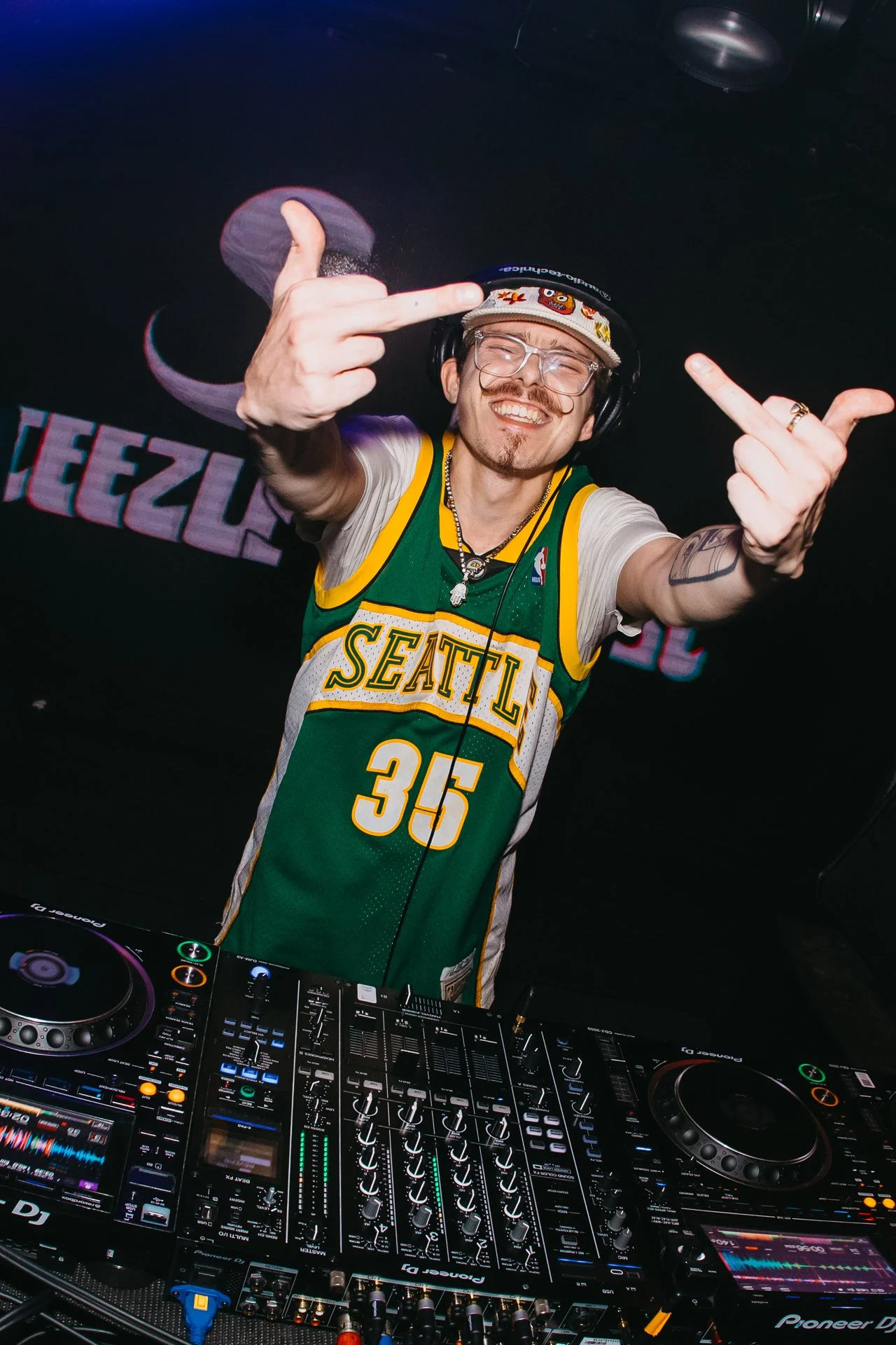 STEEZUS CHRXST-GETTER-ARA.MEDIUM_-13.jpg